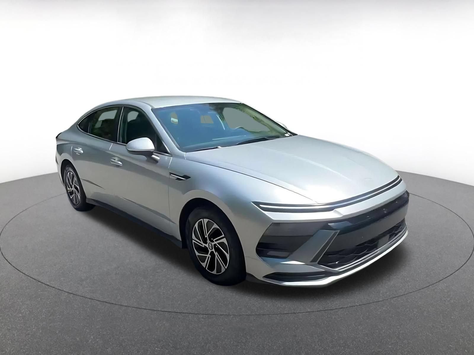 Thumbnail: 2026 Hyundai Sonata - 3