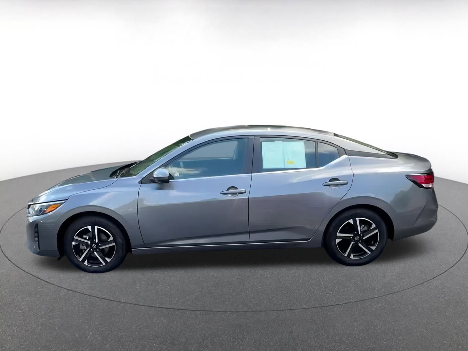 Thumbnail: 2024 Nissan Sentra - 9