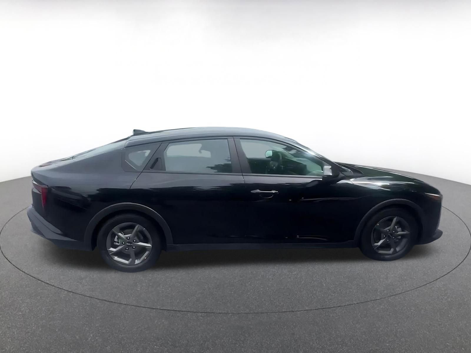 Thumbnail: 2025 Kia K4 - 16