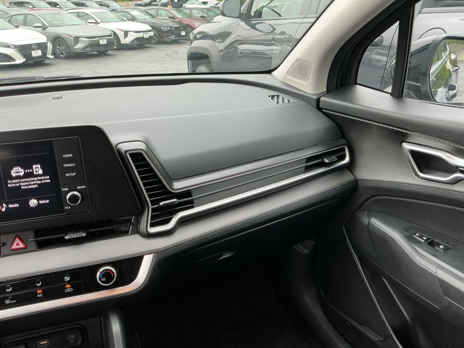 Thumbnail: 2025 Kia Sportage - 30