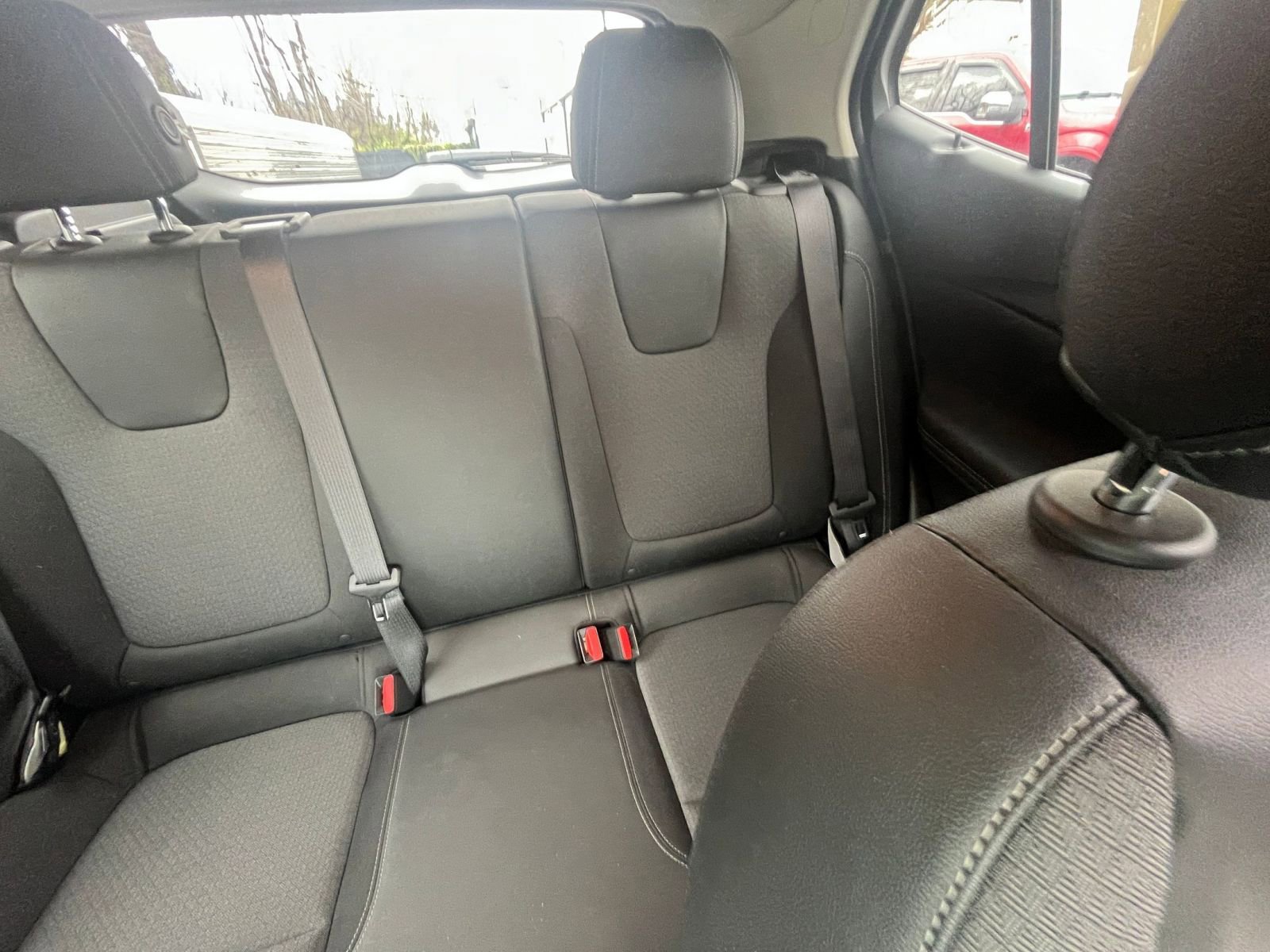 Thumbnail: 2025 Buick Encore GX - 32