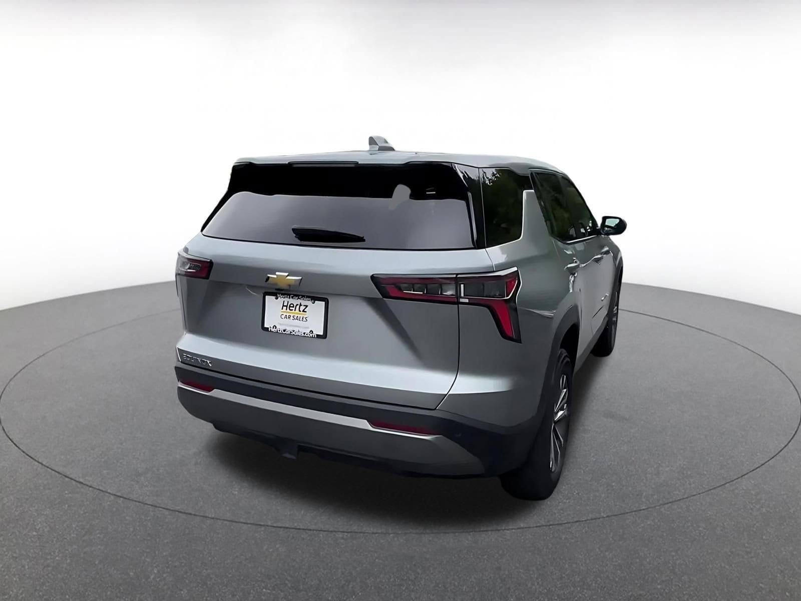 Thumbnail: 2025 Chevrolet Equinox - 14