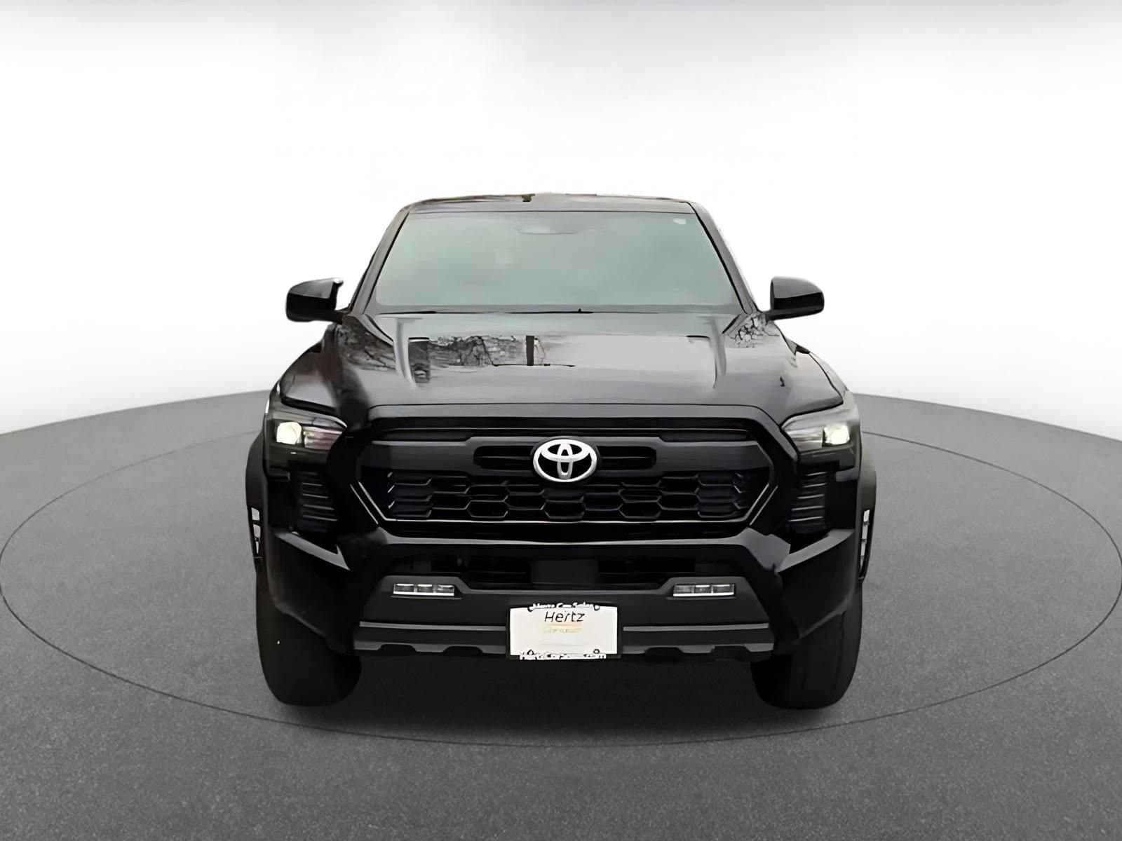 Thumbnail: 2025 Toyota Tacoma - 4