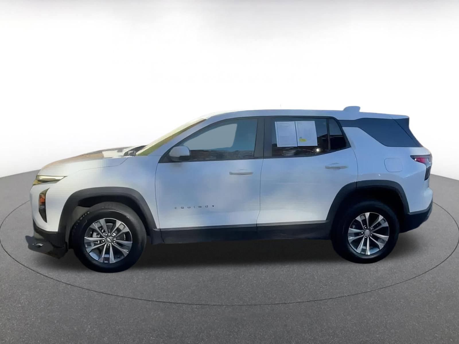 Thumbnail: 2025 Chevrolet Equinox - 9