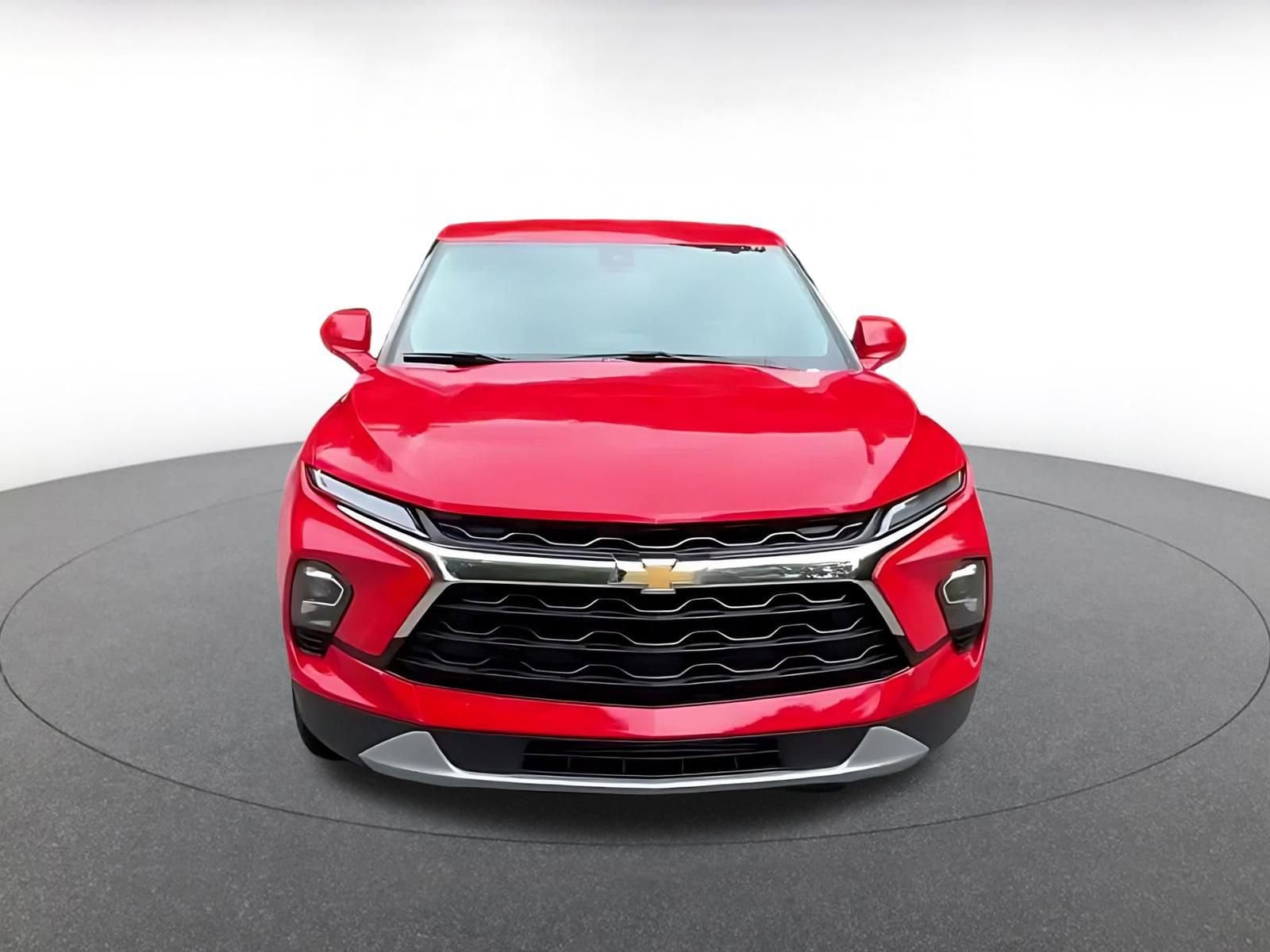 Thumbnail: 2025 Chevrolet Blazer - 4