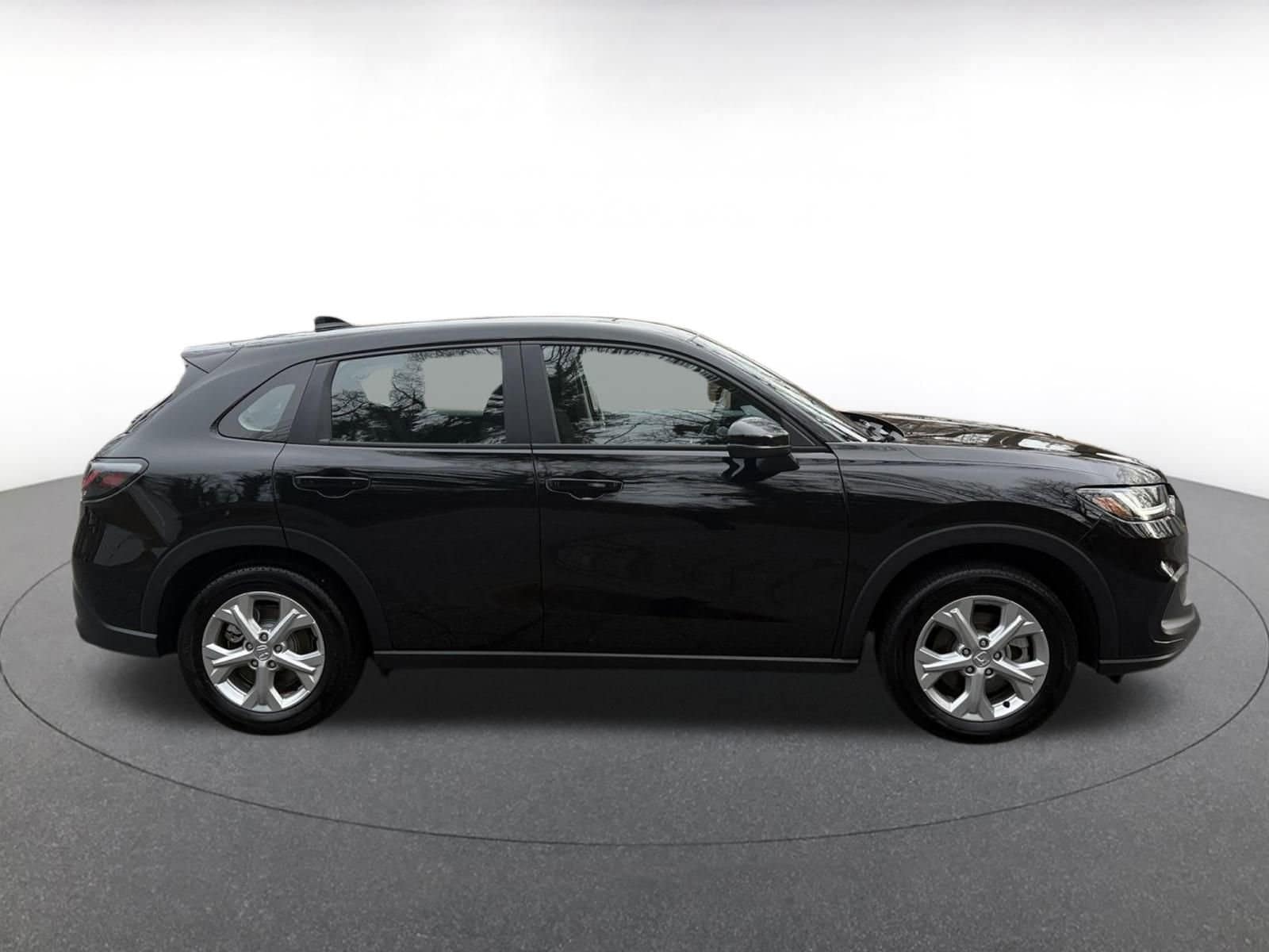 Thumbnail: 2025 Honda HR-V - 15