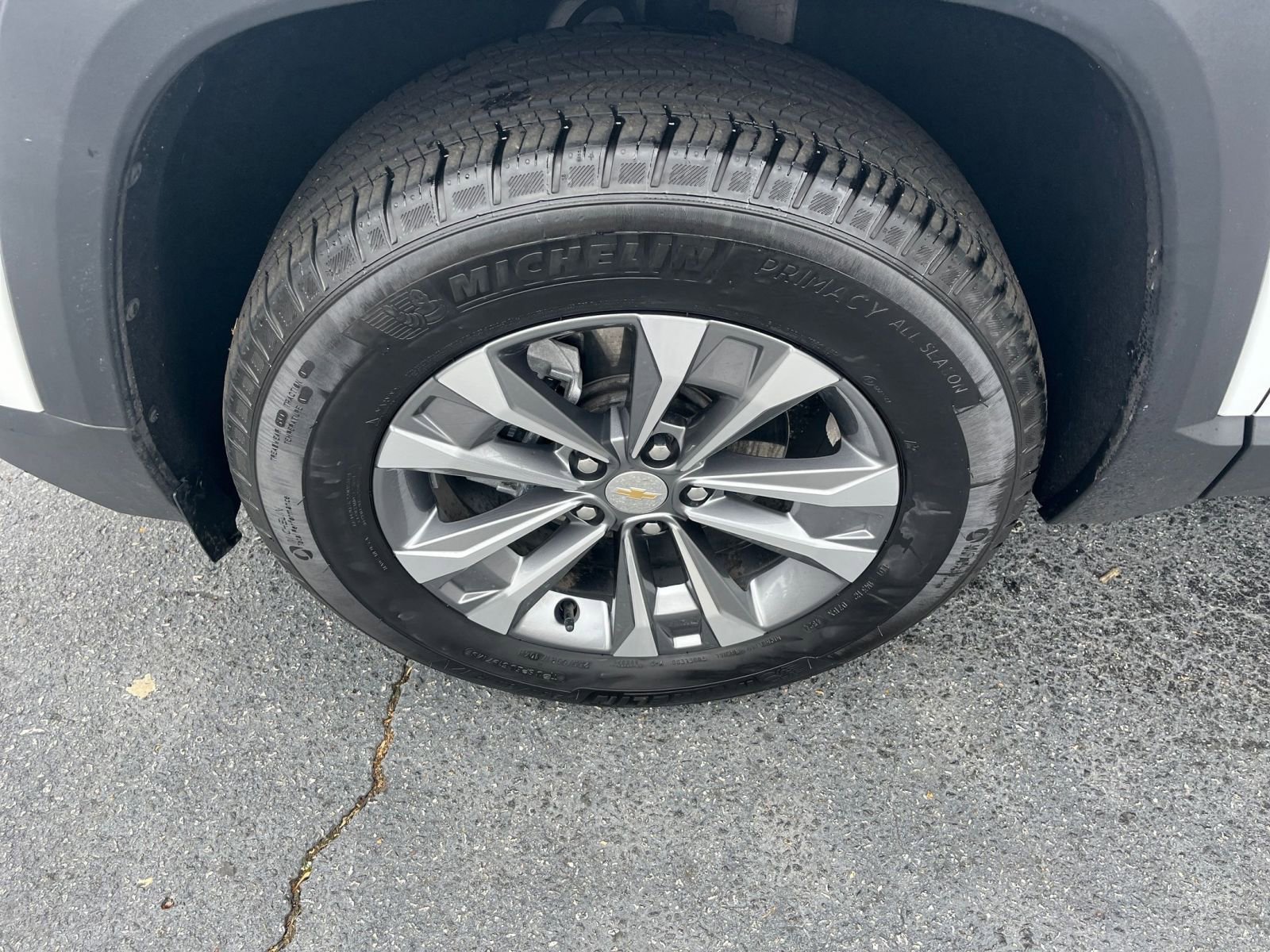 Thumbnail: 2025 Chevrolet Equinox - 23