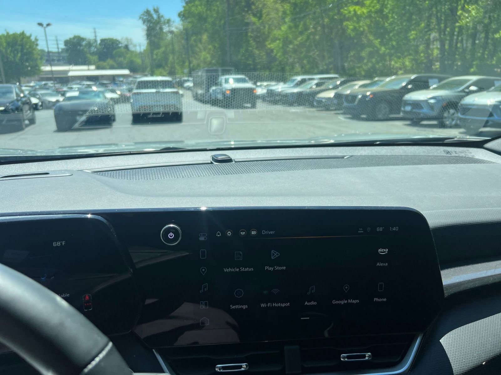 Thumbnail: 2025 Chevrolet Equinox - 17