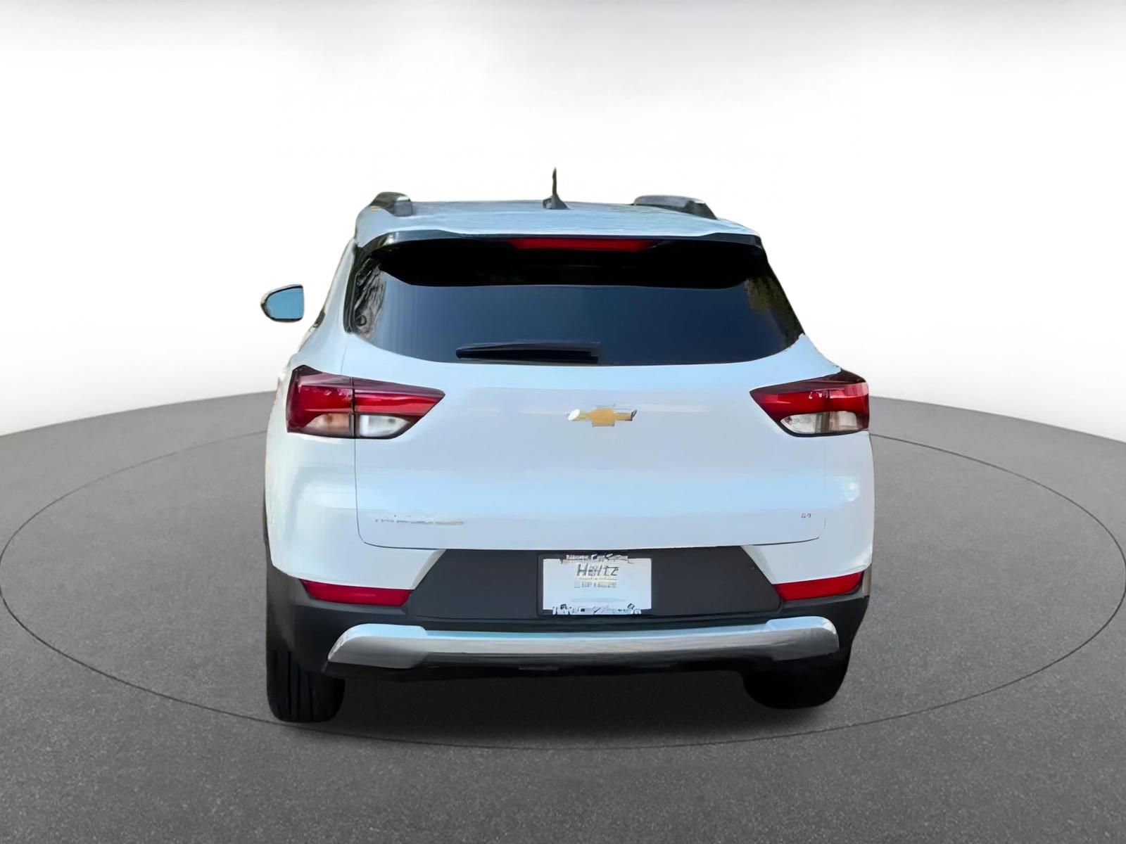 Thumbnail: 2025 Chevrolet TrailBlazer - 12