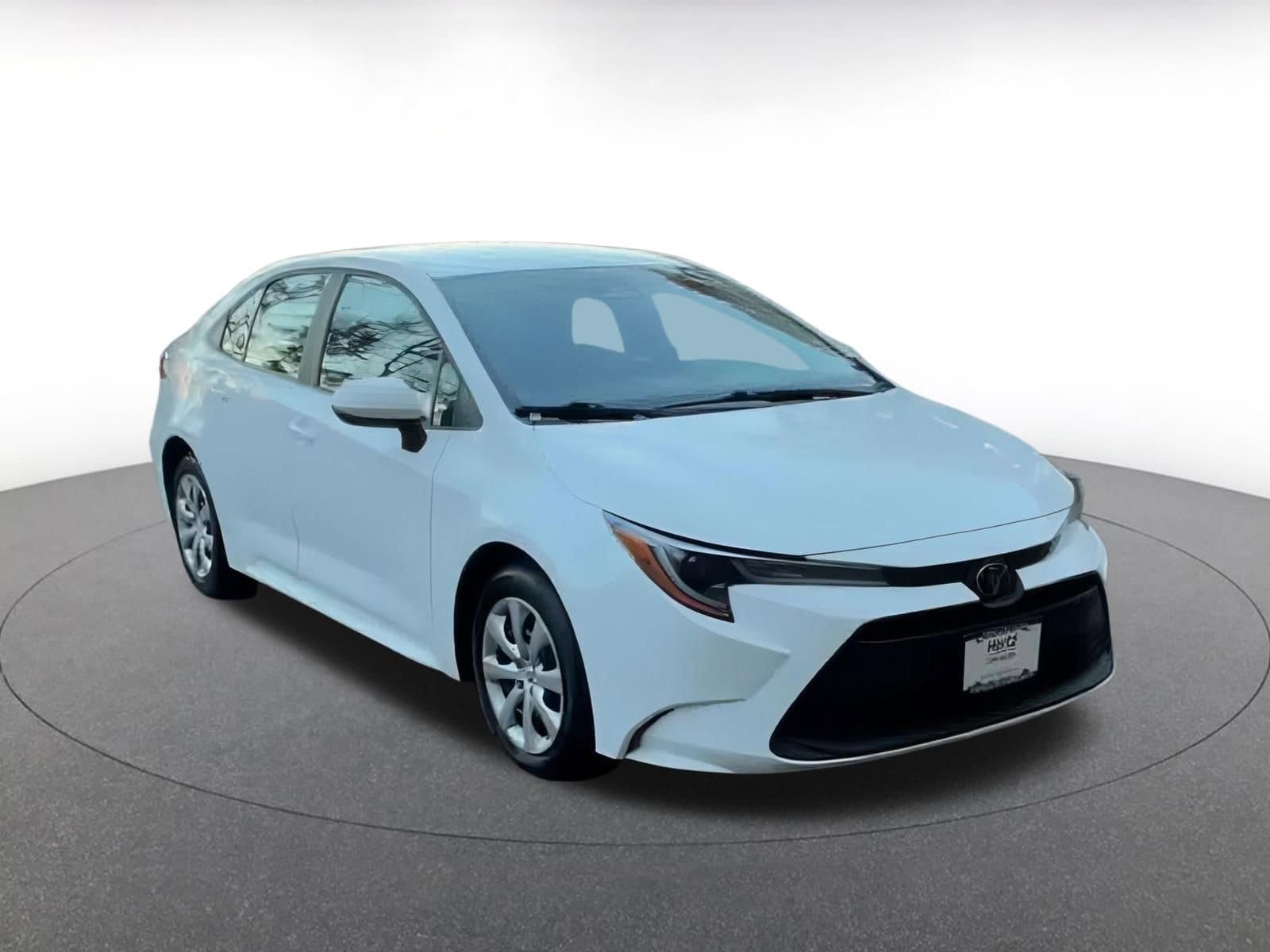Thumbnail: 2025 Toyota Corolla - 3