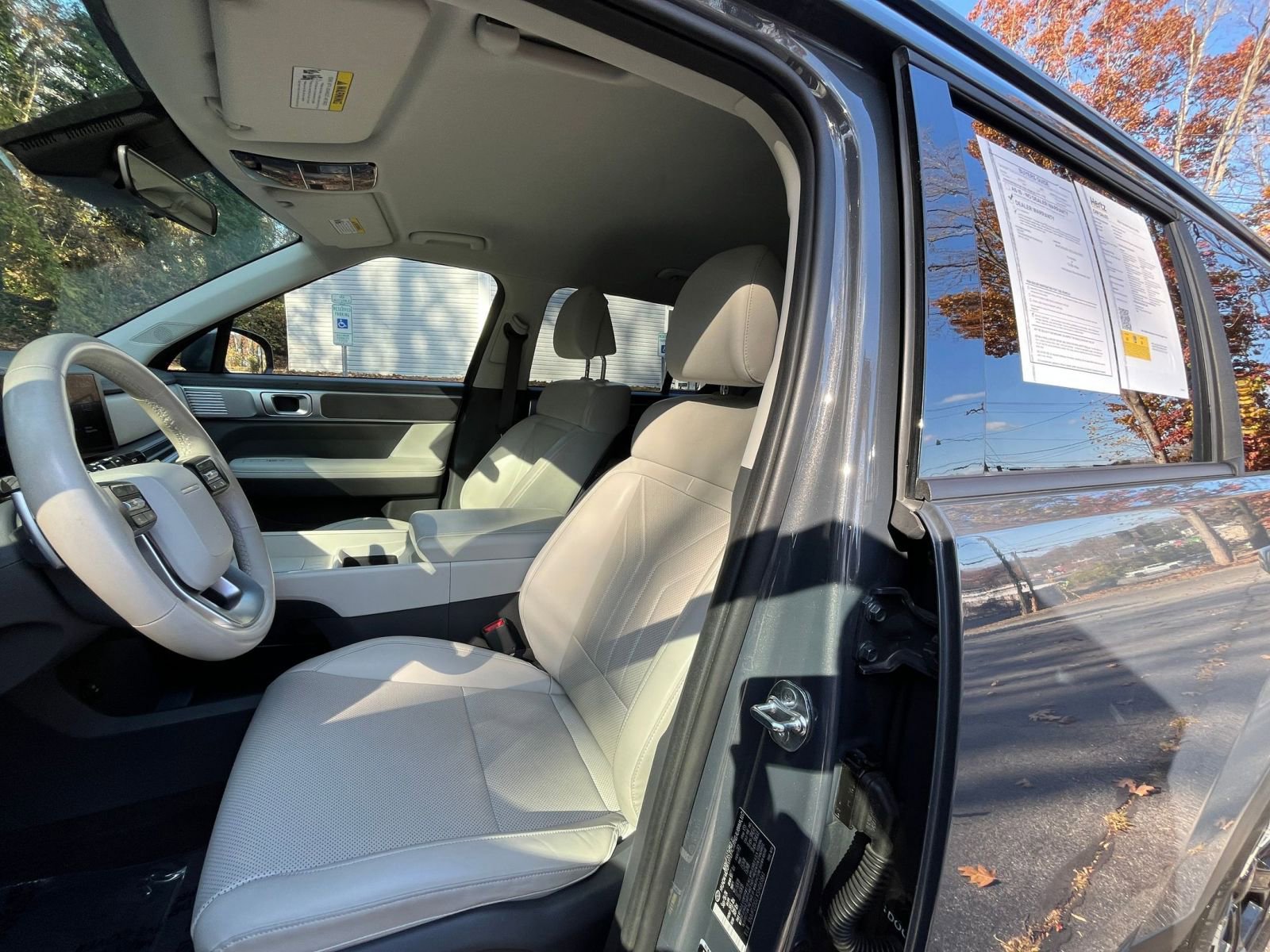 Thumbnail: 2025 Hyundai Santa Fe - 23