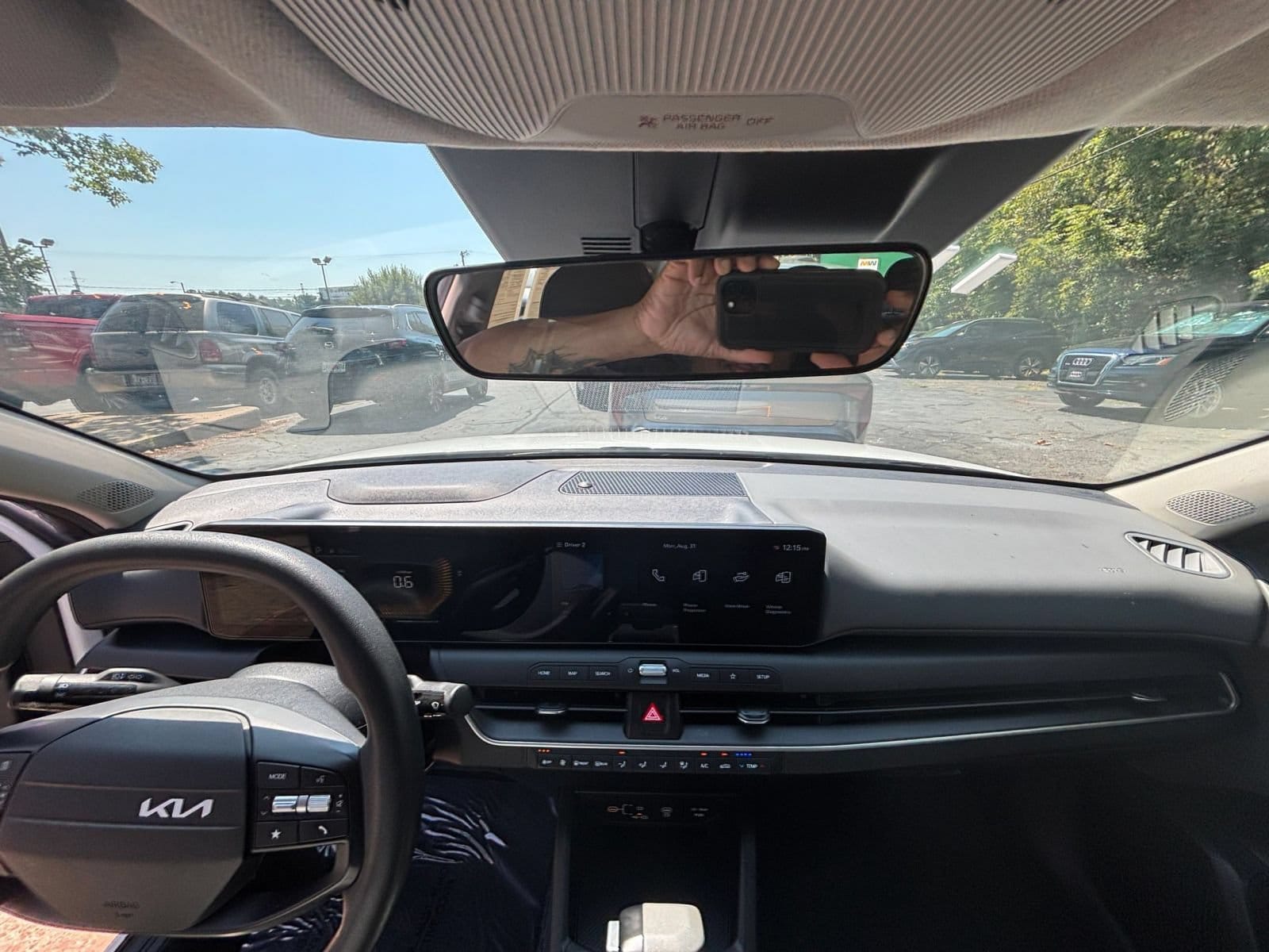 Thumbnail: 2025 Kia K4 - 28