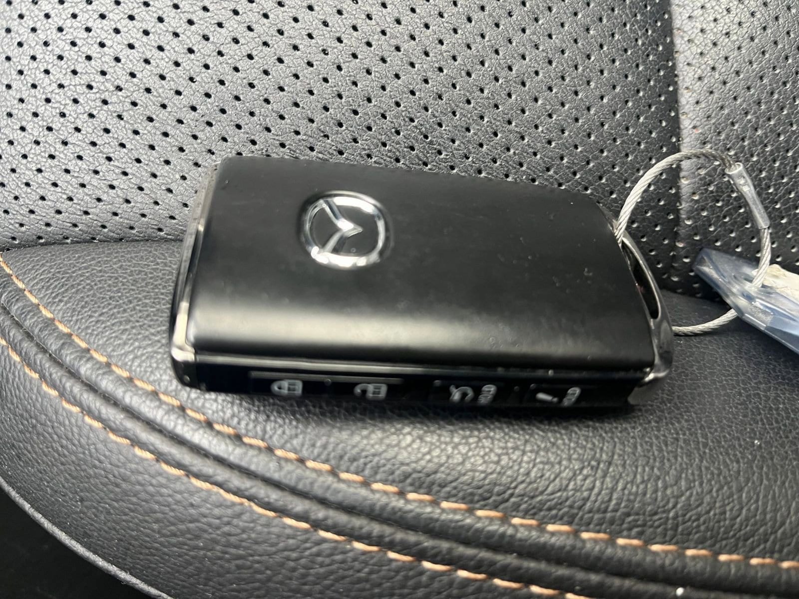 Thumbnail: 2025 Mazda CX-70 - 18