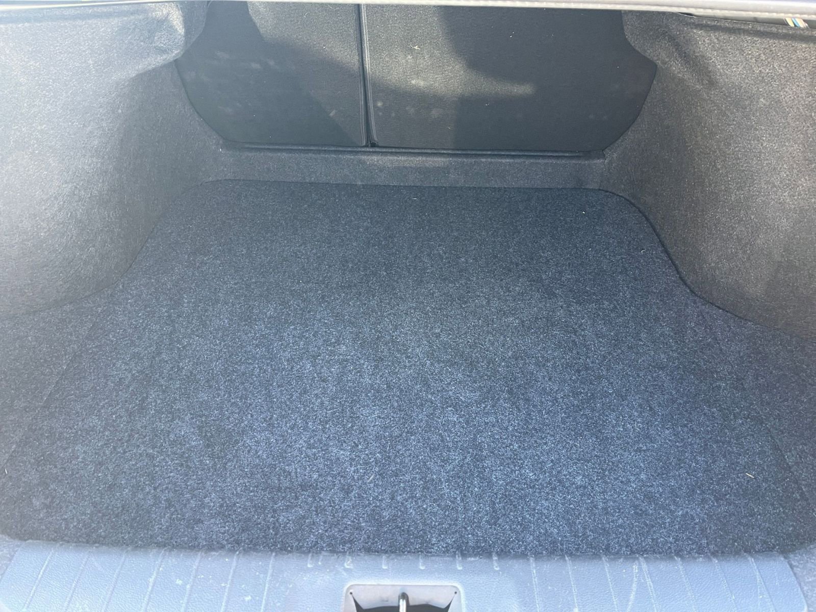 Thumbnail: 2025 Nissan Sentra - 25