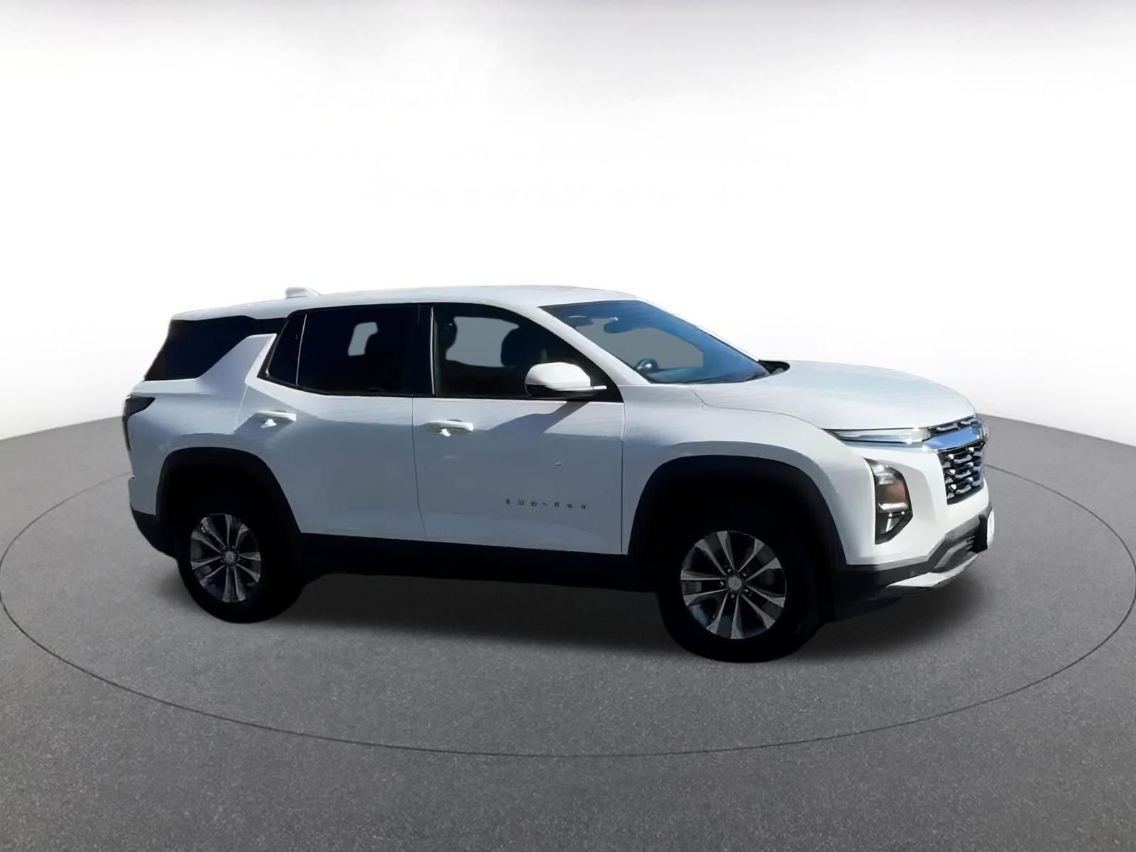 Thumbnail: 2025 Chevrolet Equinox - 2