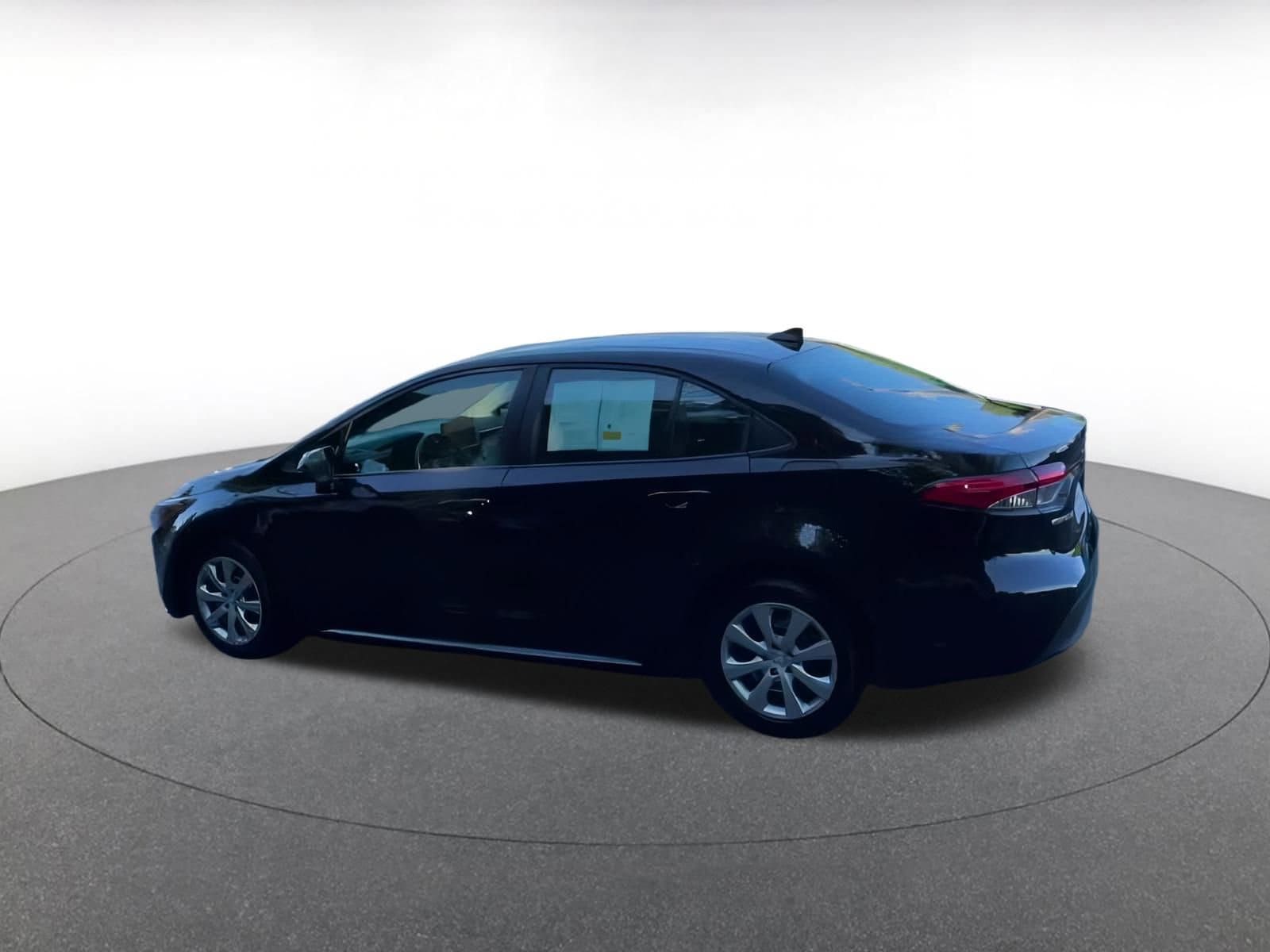 Thumbnail: 2024 Toyota Corolla - 15