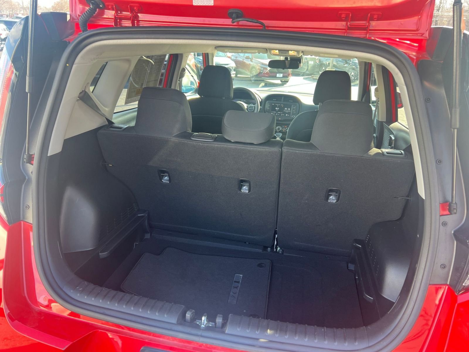 Thumbnail: 2025 Kia Soul - 25