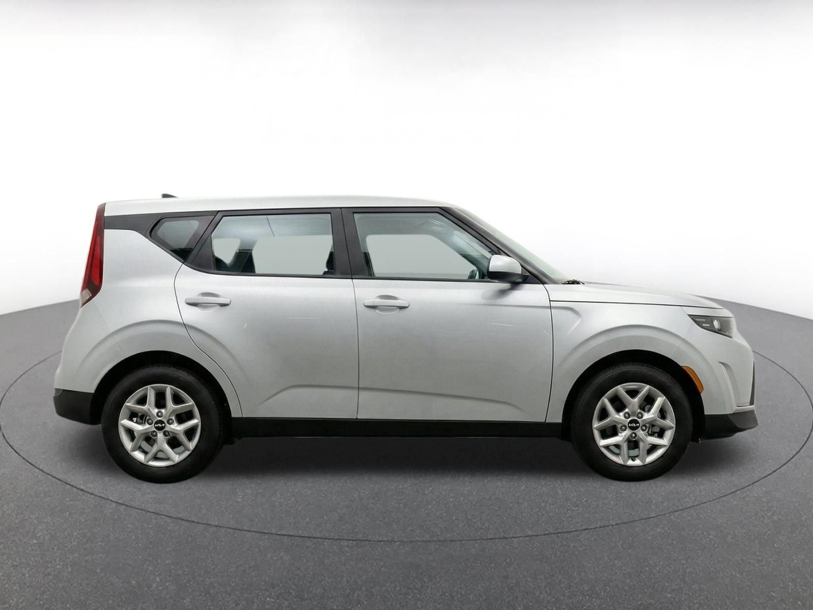 Thumbnail: 2025 Kia Soul - 8