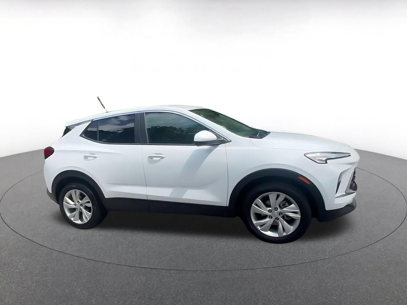 Thumbnail: 2025 Buick Encore GX - 2