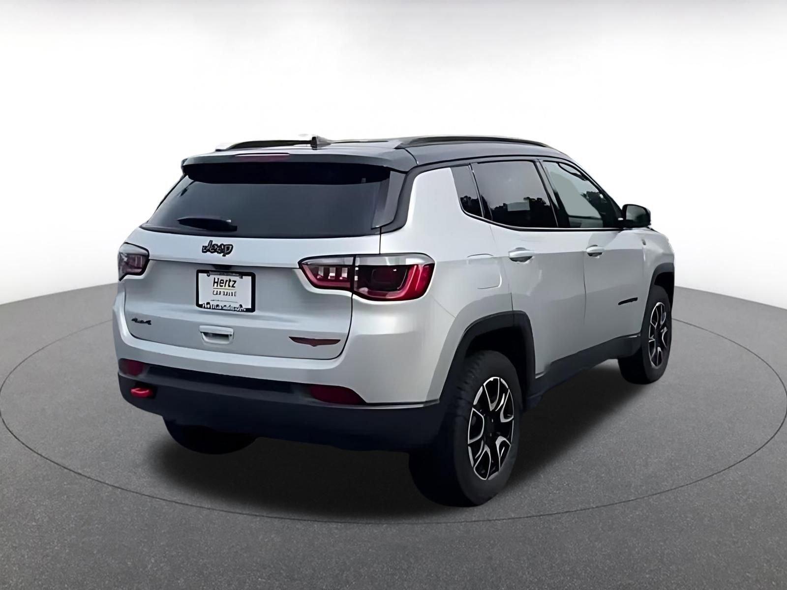 Thumbnail: 2025 Jeep Compass - 12