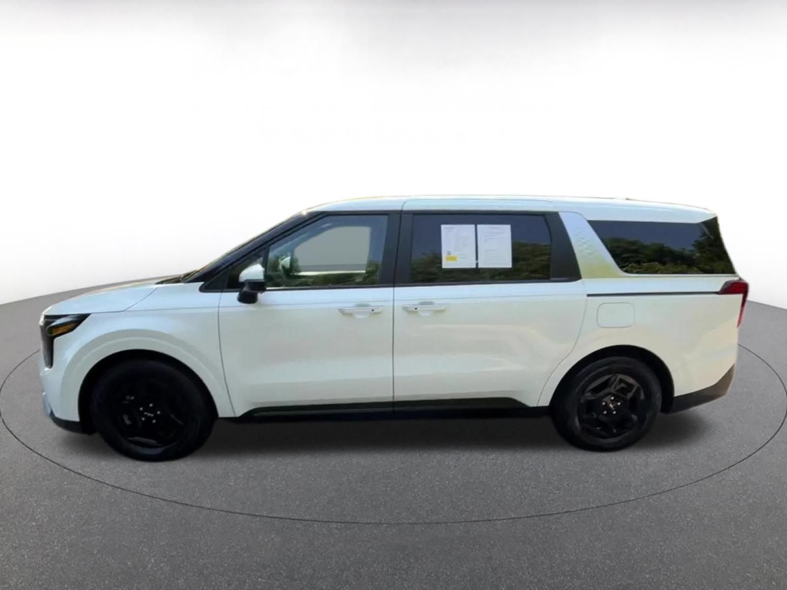 Thumbnail: 2026 Kia Carnival - 9