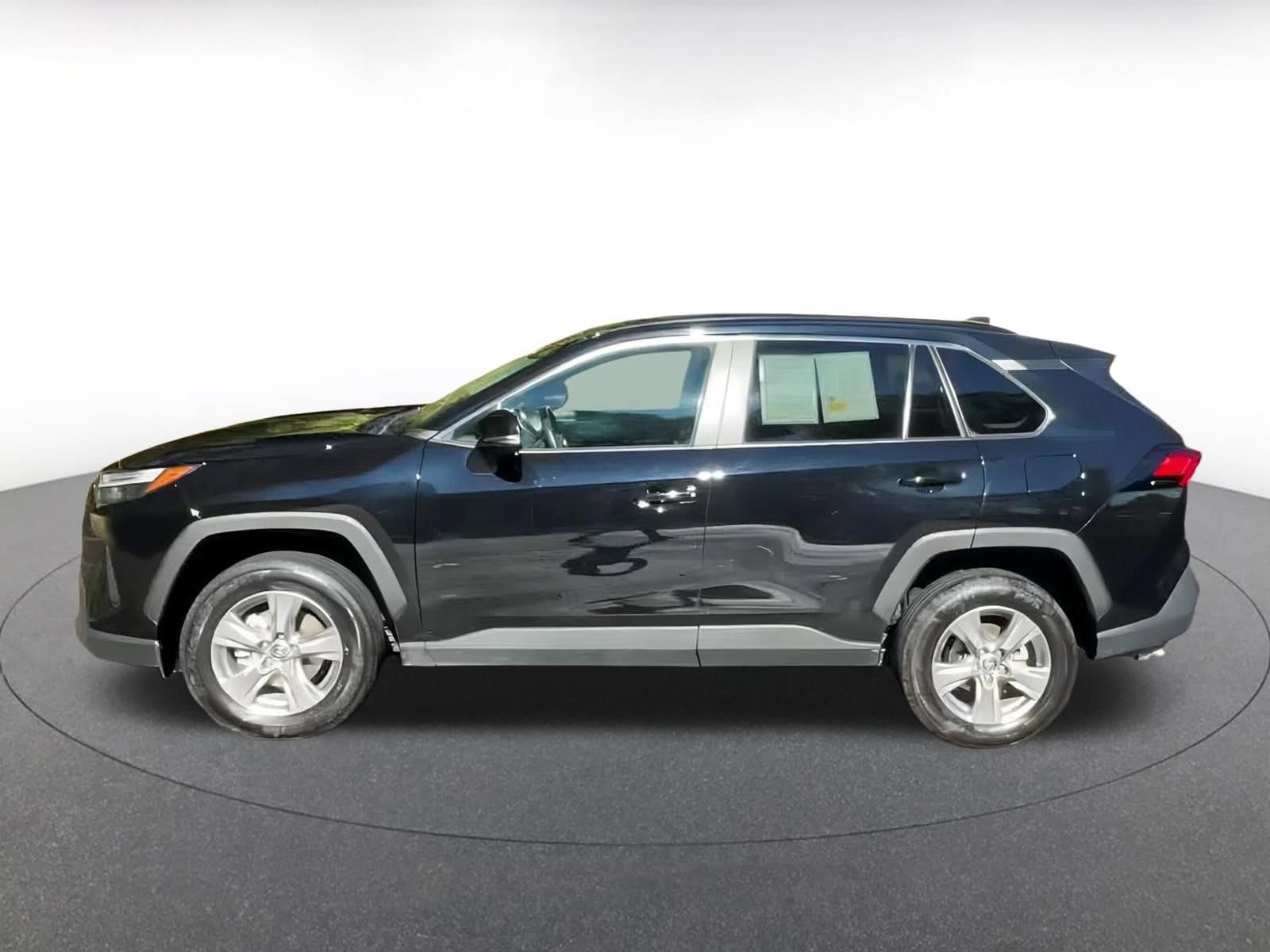 Thumbnail: 2025 Toyota RAV4 - 7