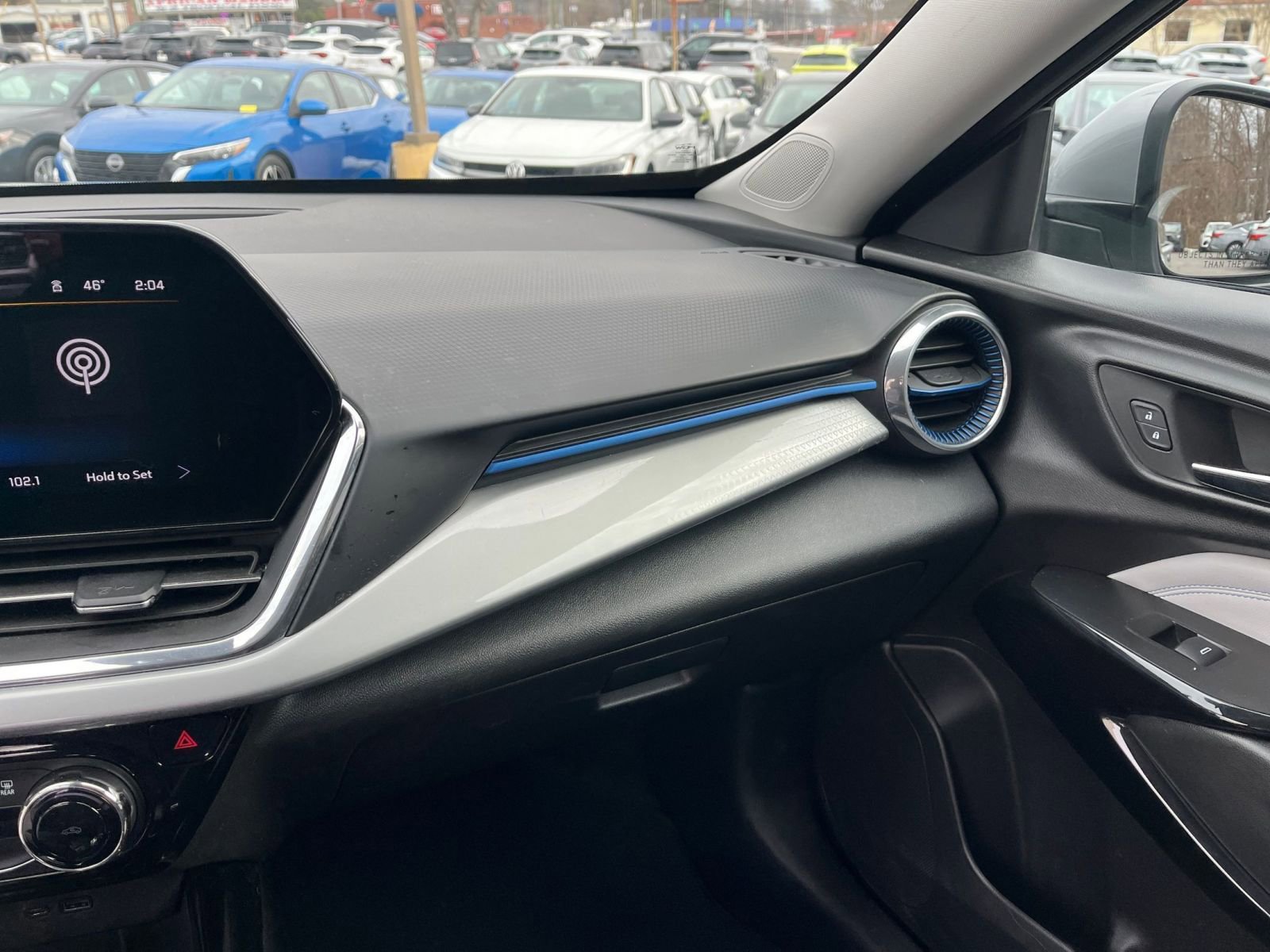 Thumbnail: 2025 Chevrolet Trax - 30