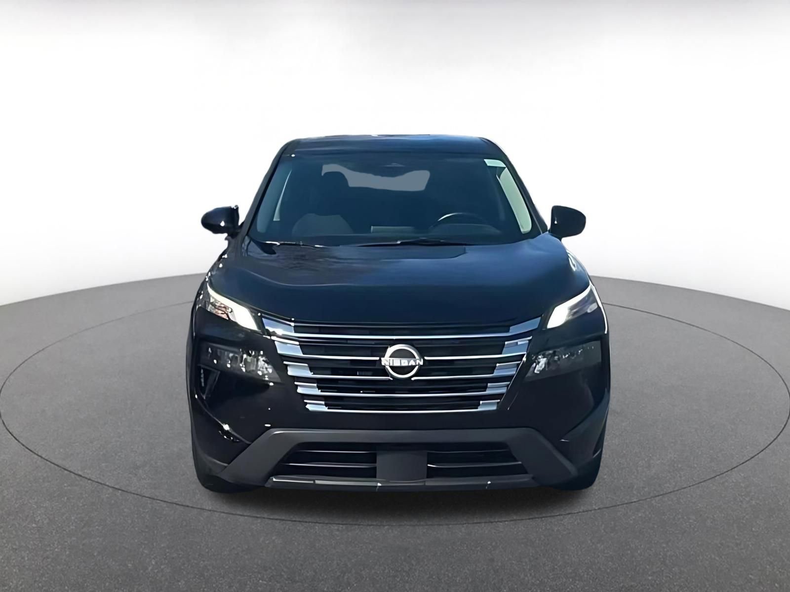 Thumbnail: 2025 Nissan Rogue - 4