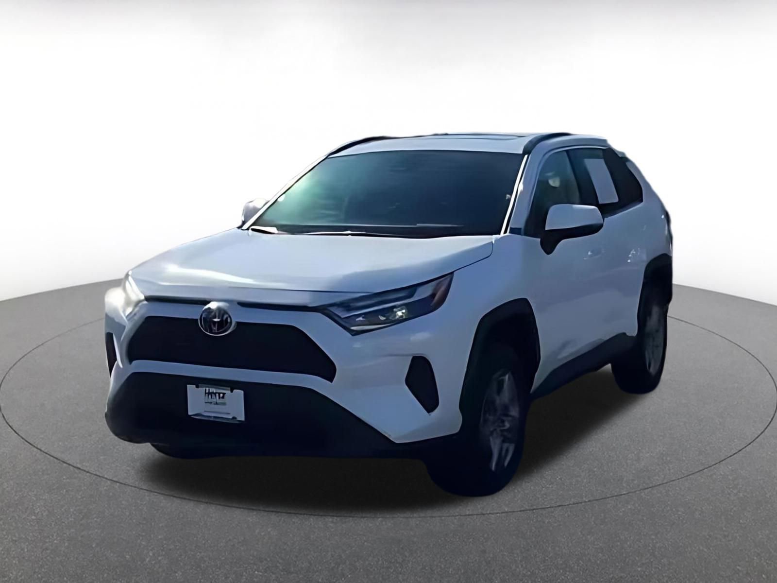 Thumbnail: 2025 Toyota RAV4 - 7