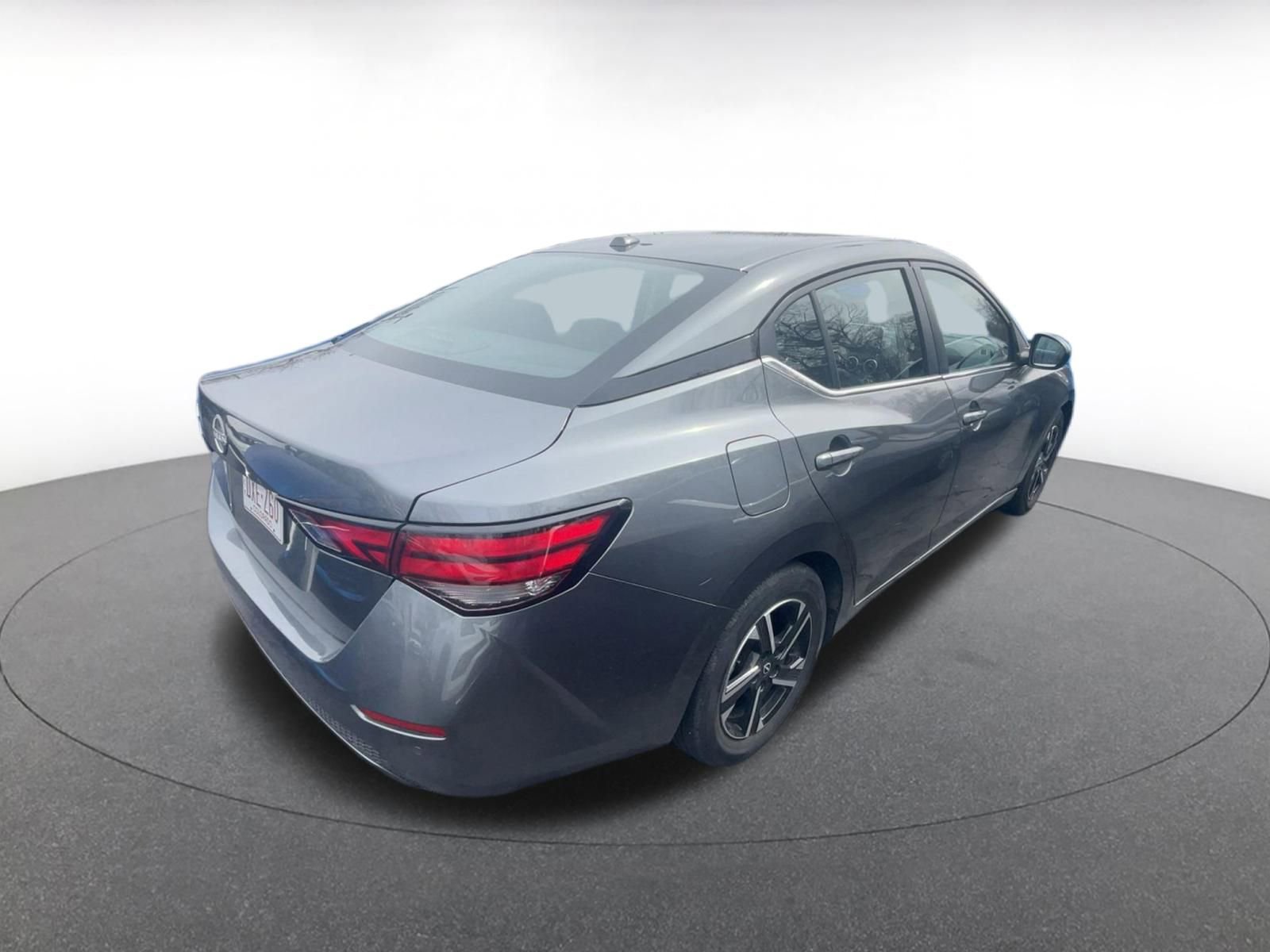 Thumbnail: 2025 Nissan Sentra - 3