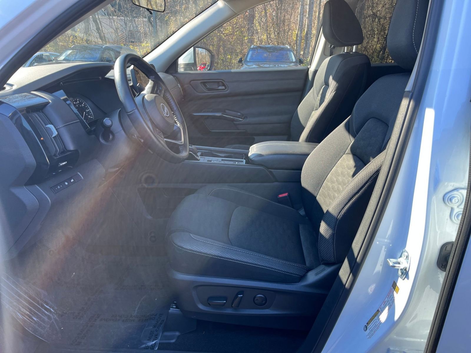 Thumbnail: 2025 Nissan Pathfinder - 23