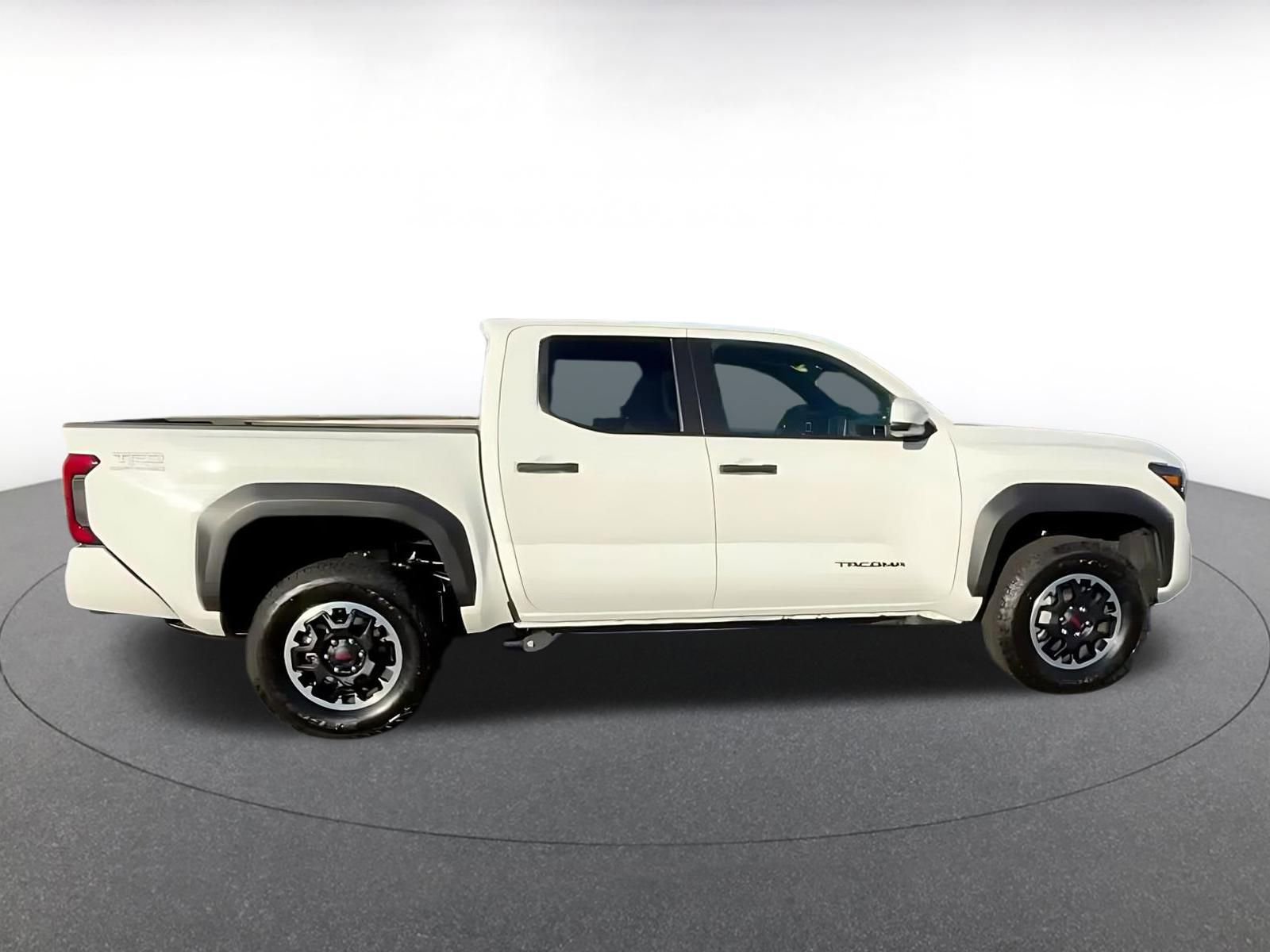 Thumbnail: 2025 Toyota Tacoma - 14