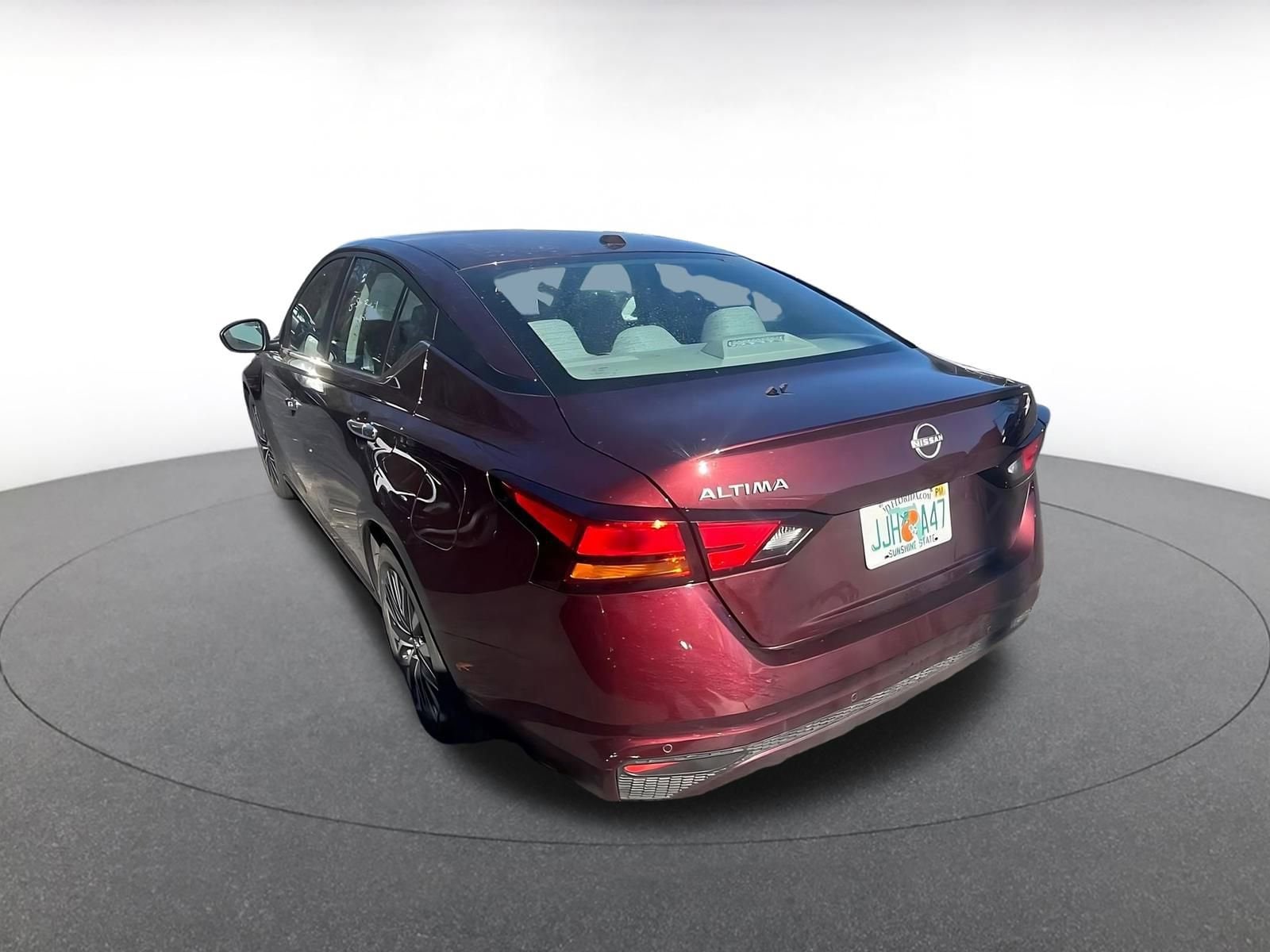 Thumbnail: 2025 Nissan Sentra - 6