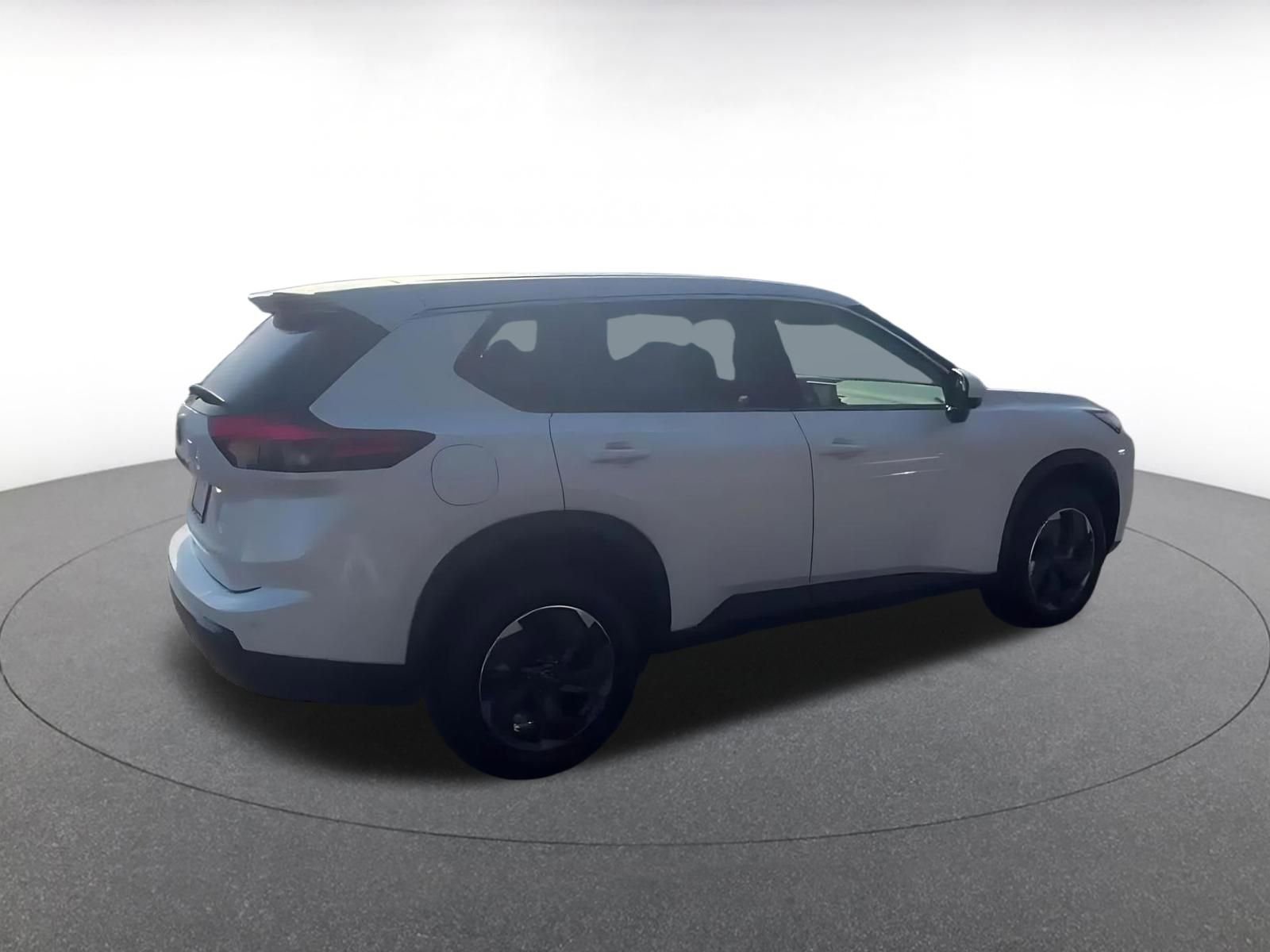 Thumbnail: 2025 Nissan Rogue - 15