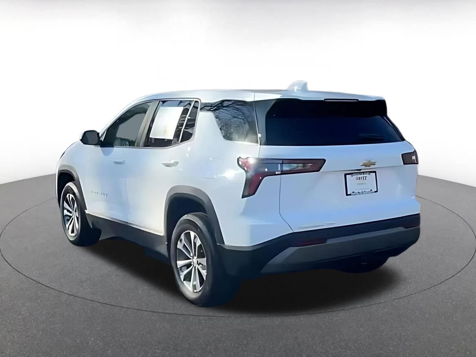 Thumbnail: 2025 Chevrolet Equinox - 11