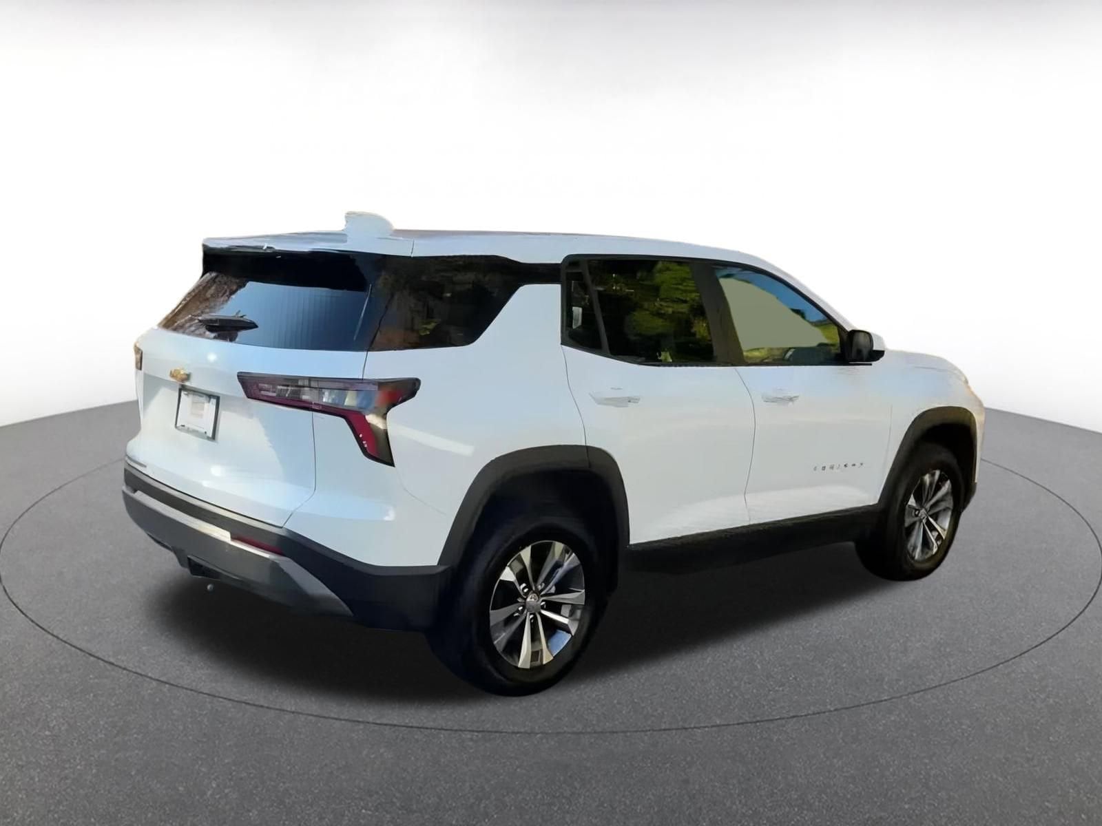 Thumbnail: 2025 Chevrolet Equinox - 15