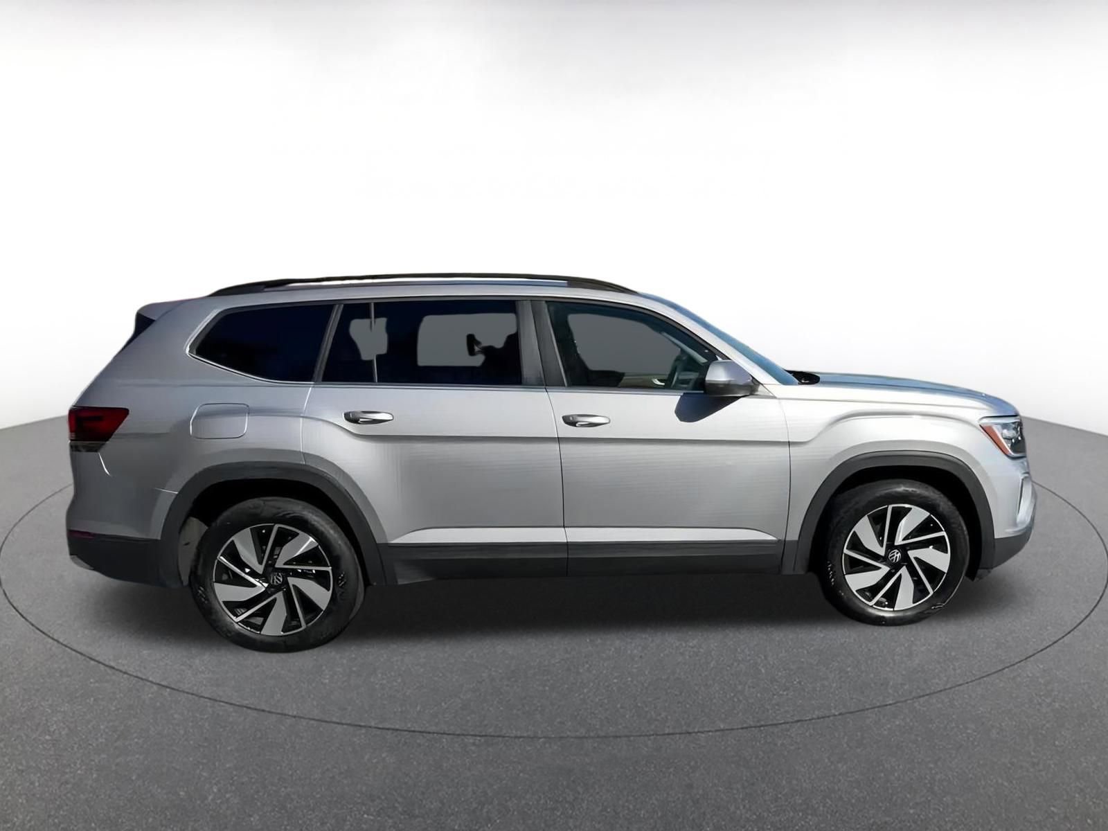 Thumbnail: 2025 Volkswagen Atlas - 16