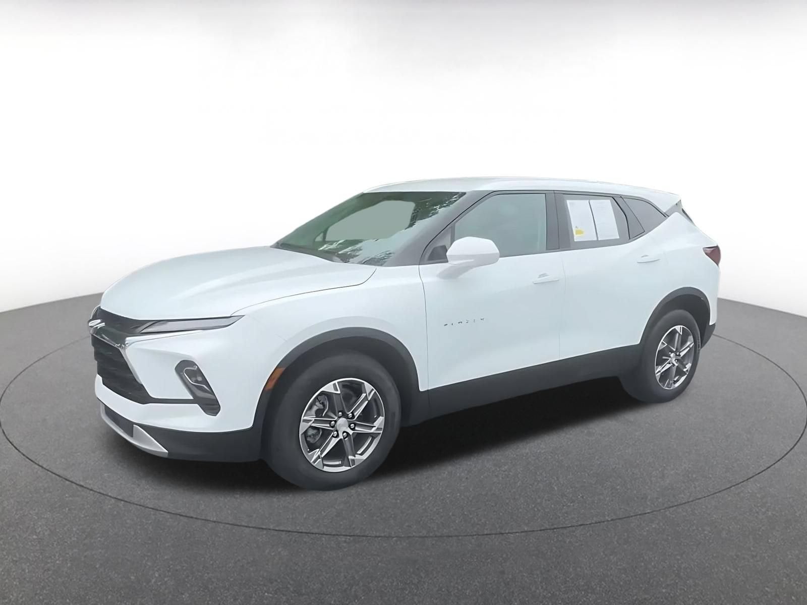 Thumbnail: 2025 Chevrolet Blazer - 8