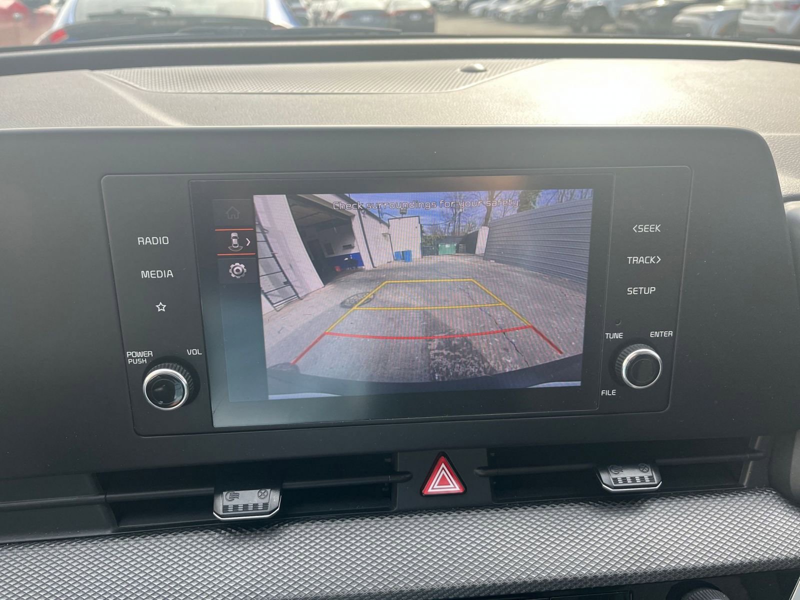 Thumbnail: 2024 Kia Sportage - 20