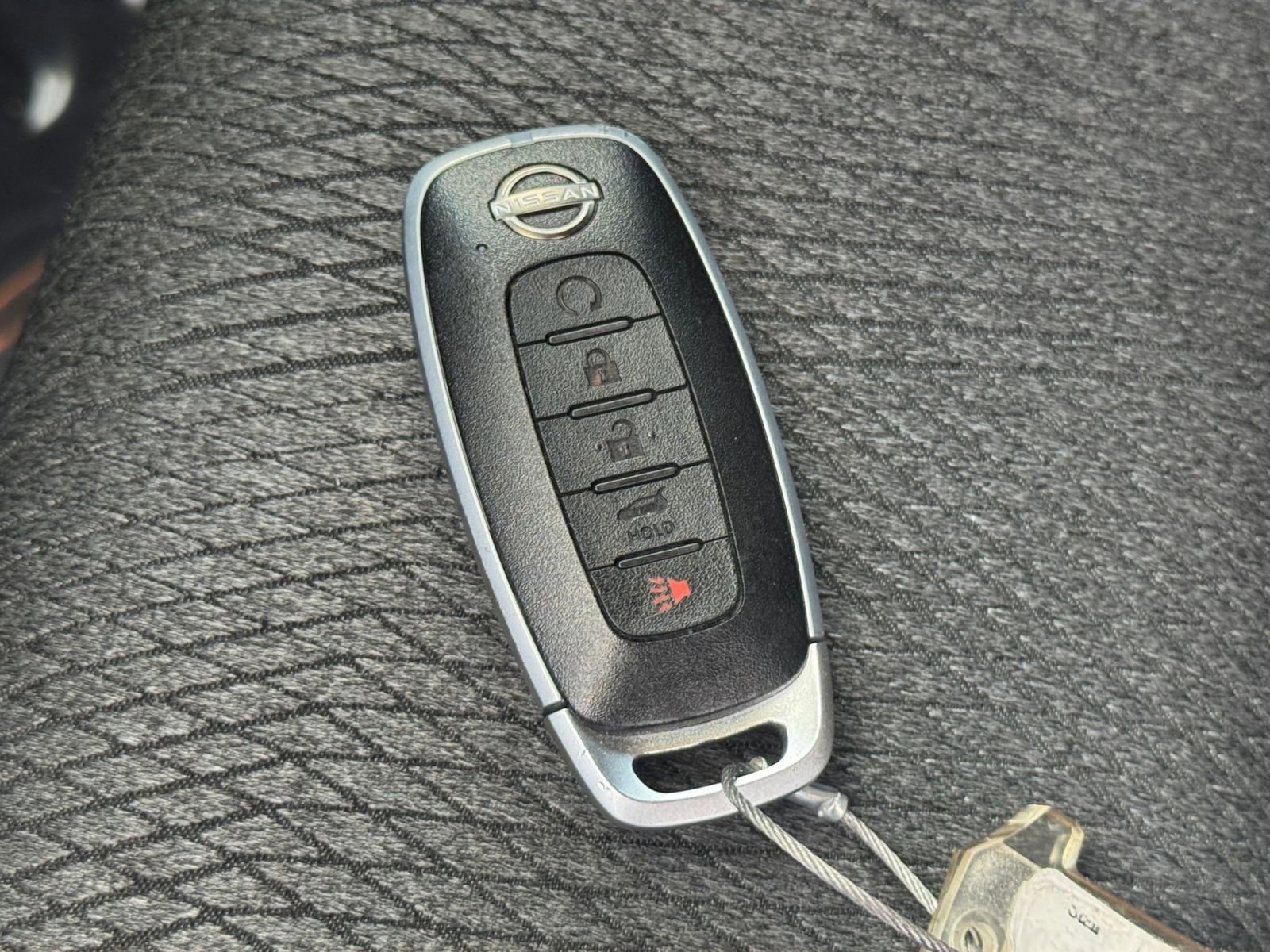 Thumbnail: 2025 Nissan Rogue - 18