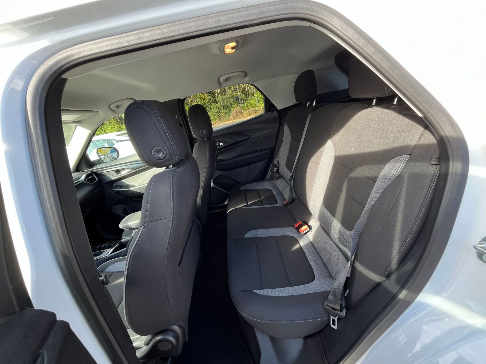 Thumbnail: 2025 Chevrolet TrailBlazer - 22