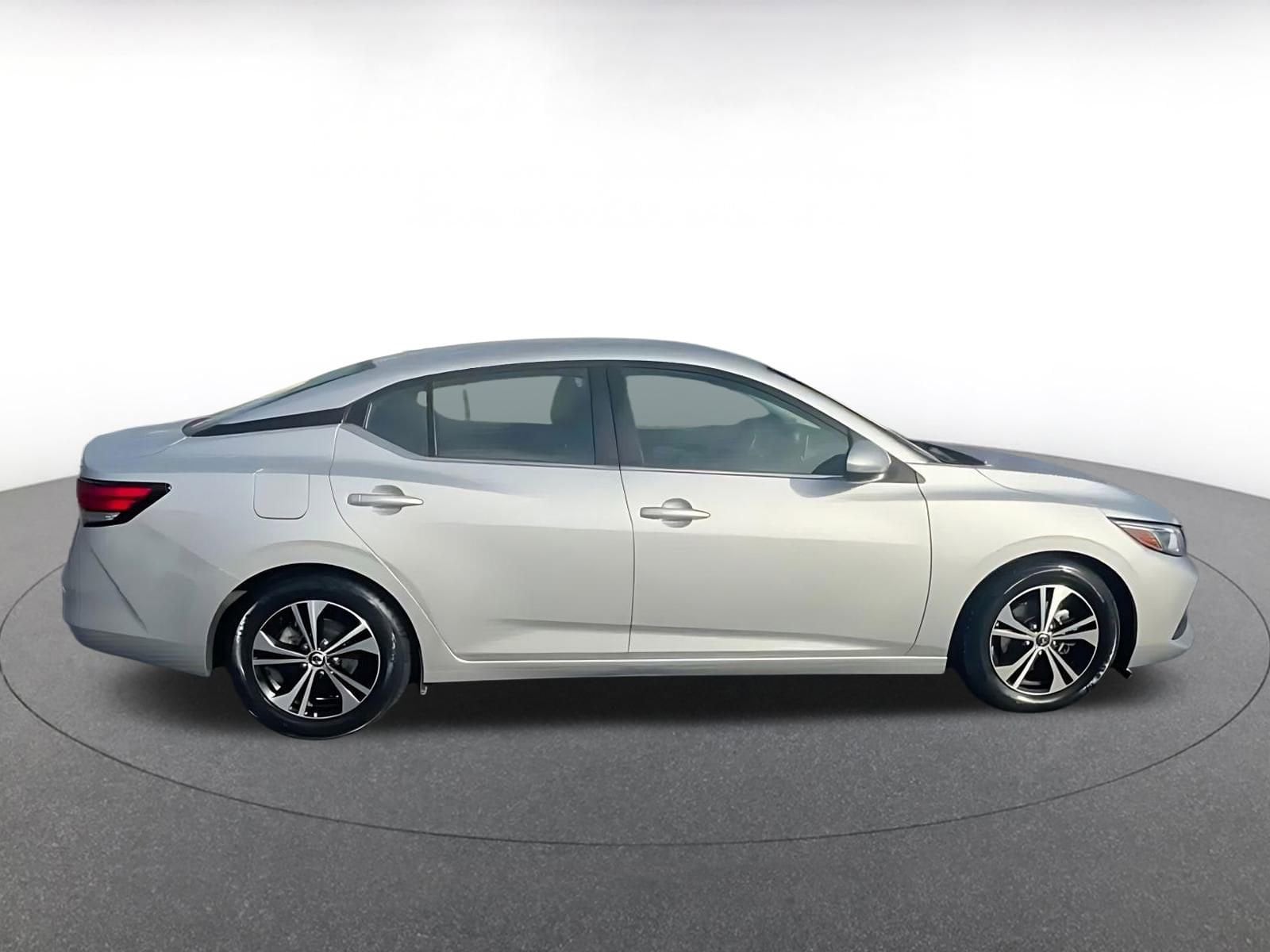 Thumbnail: 2023 Nissan Sentra - 16