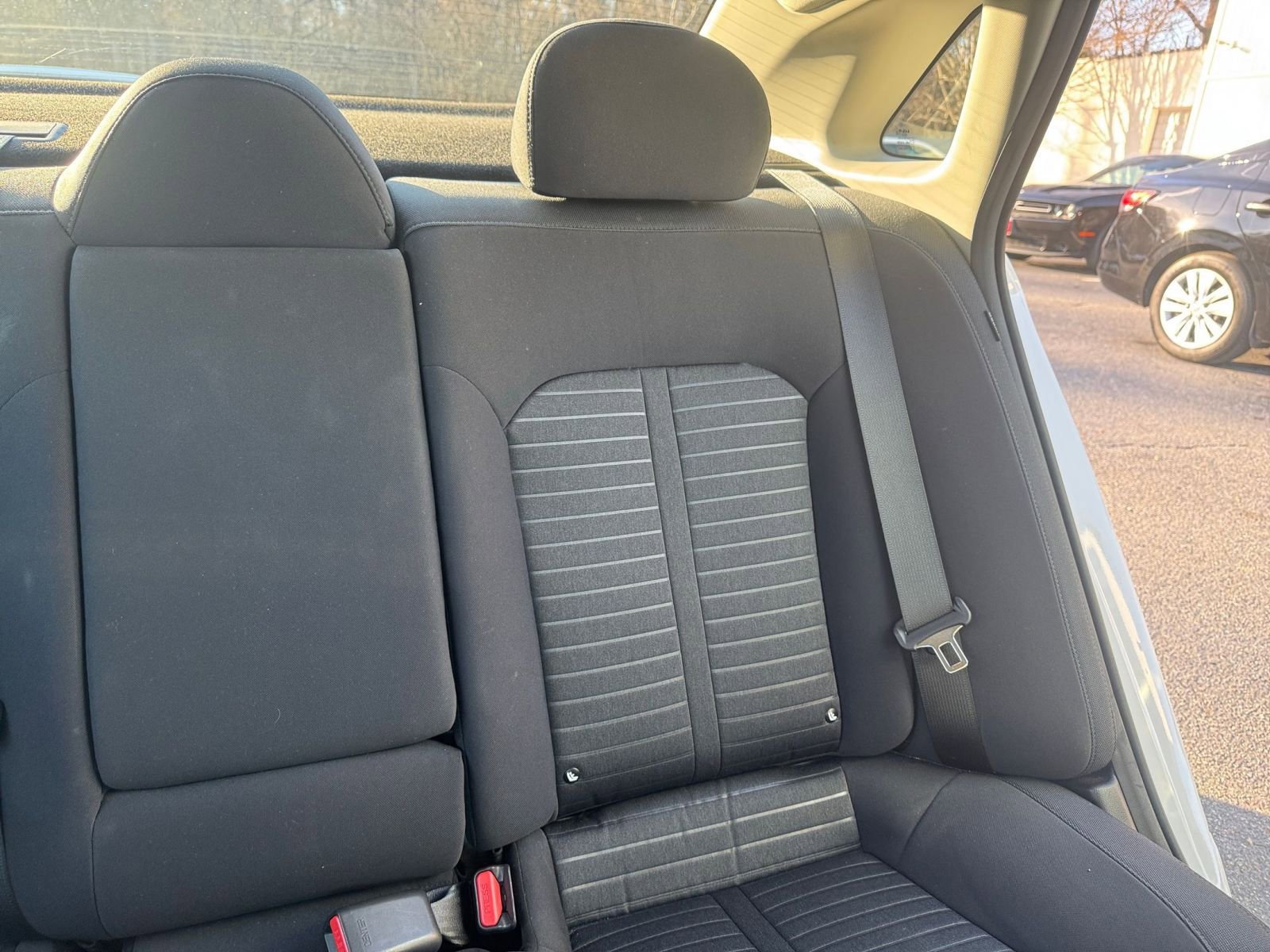 Thumbnail: 2025 Kia K5 - 31