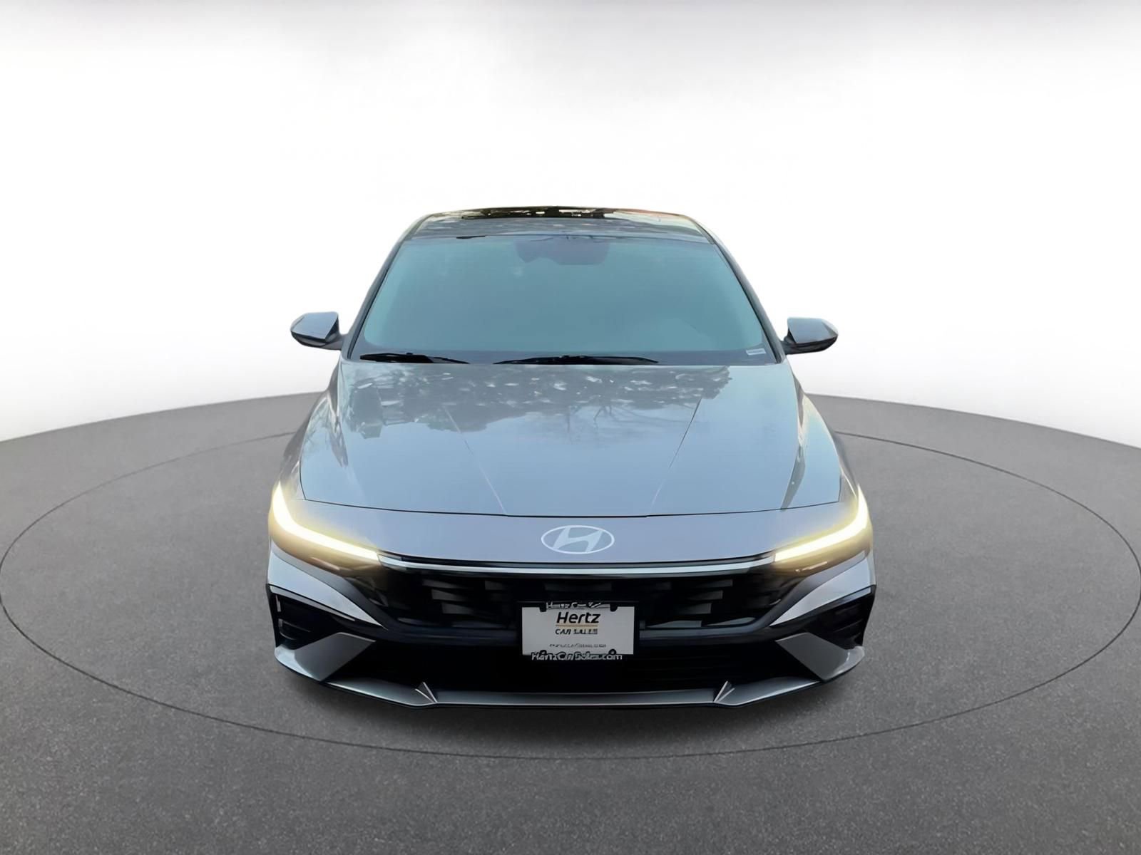 Thumbnail: 2025 Hyundai Elantra - 4