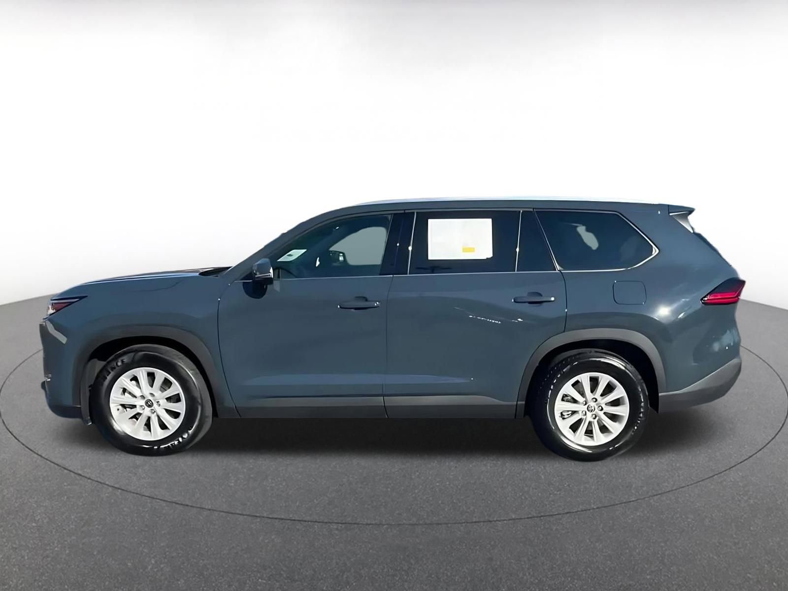 Thumbnail: 2025 Toyota Grand Highlander - 9