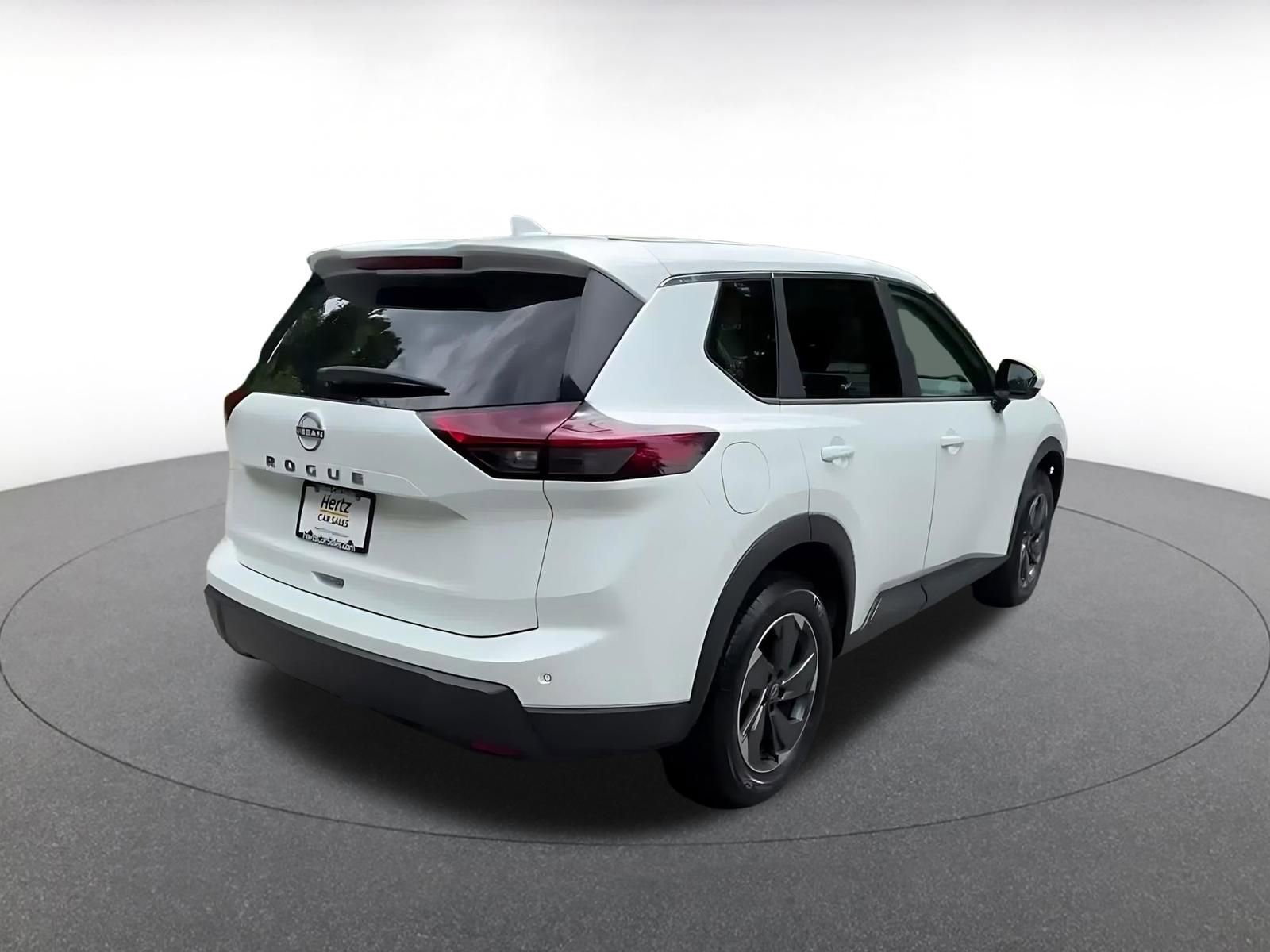 Thumbnail: 2025 Nissan Rogue - 14