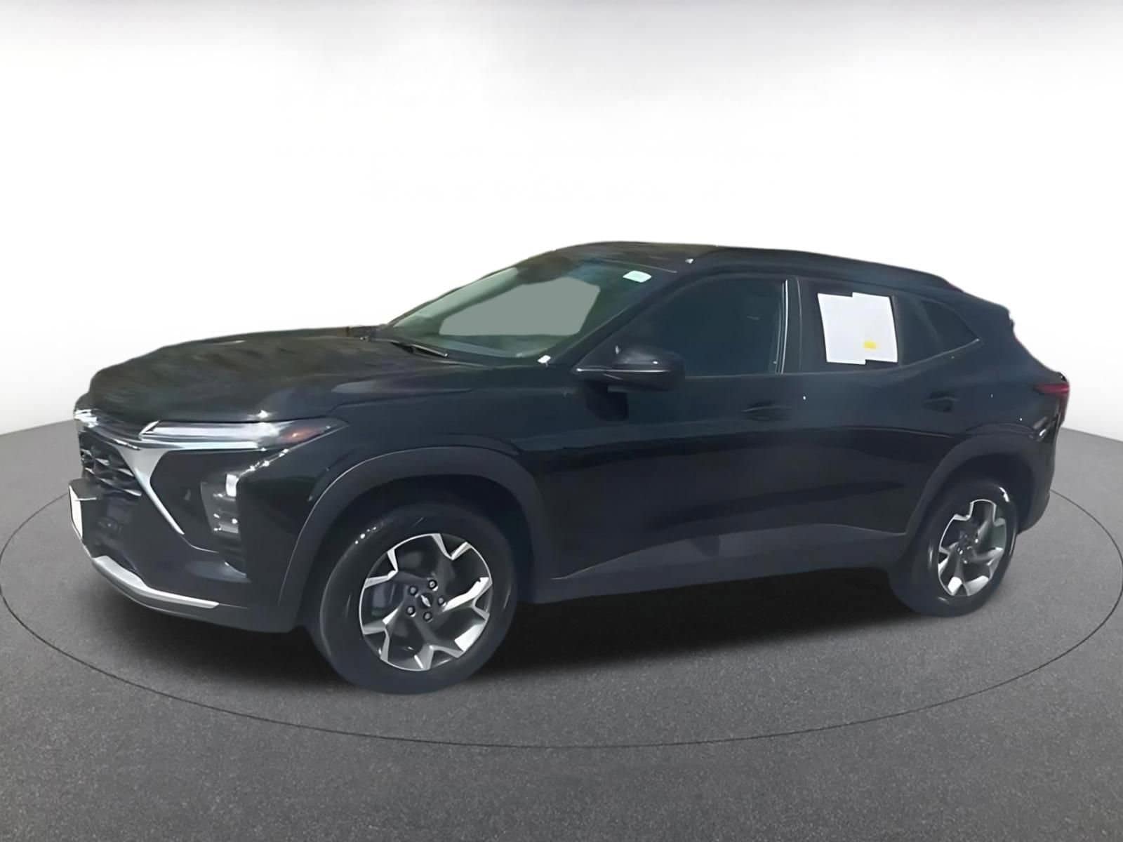 Thumbnail: 2025 Chevrolet Trax - 7