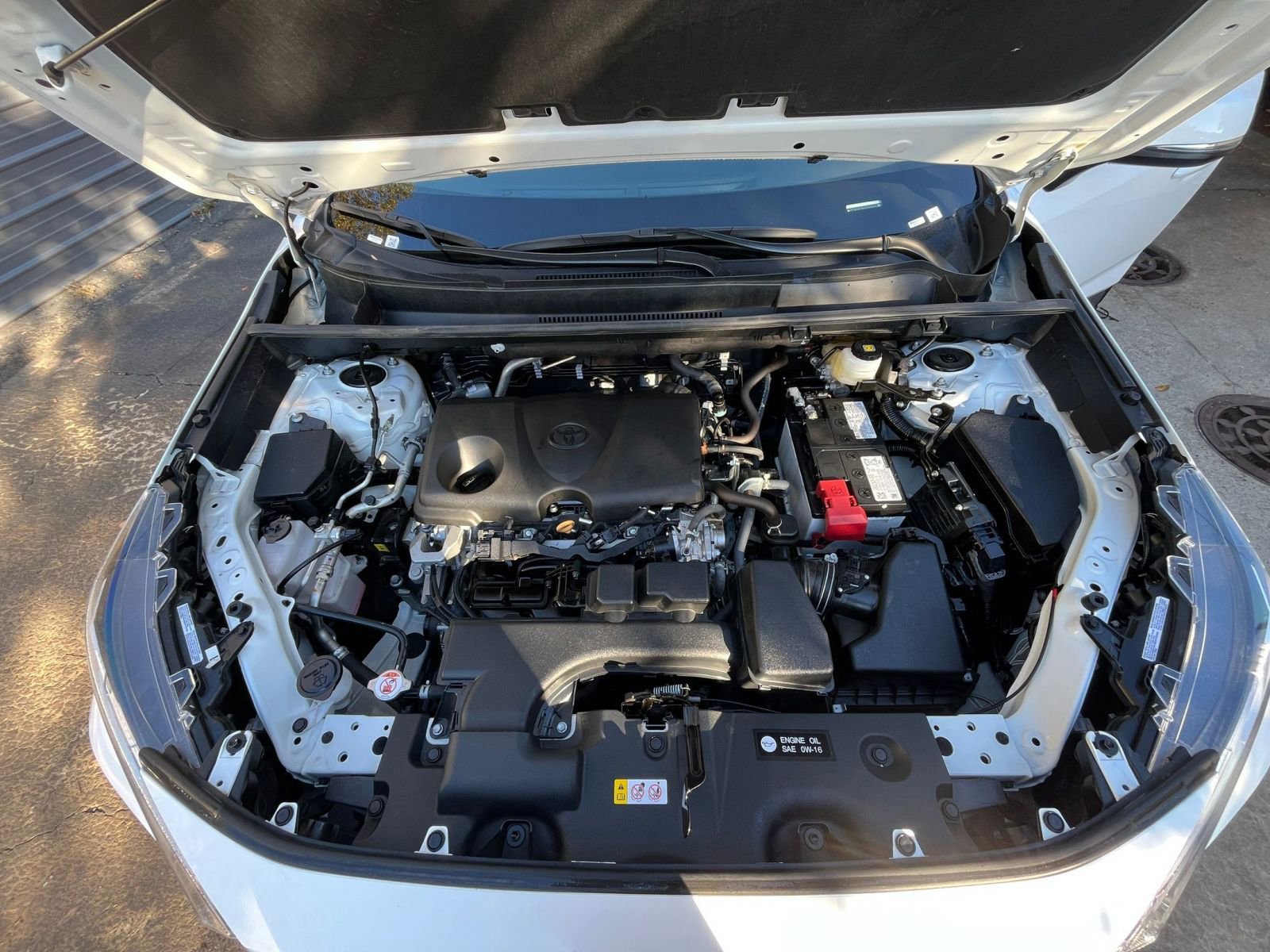 Thumbnail: 2025 Toyota RAV4 - 28