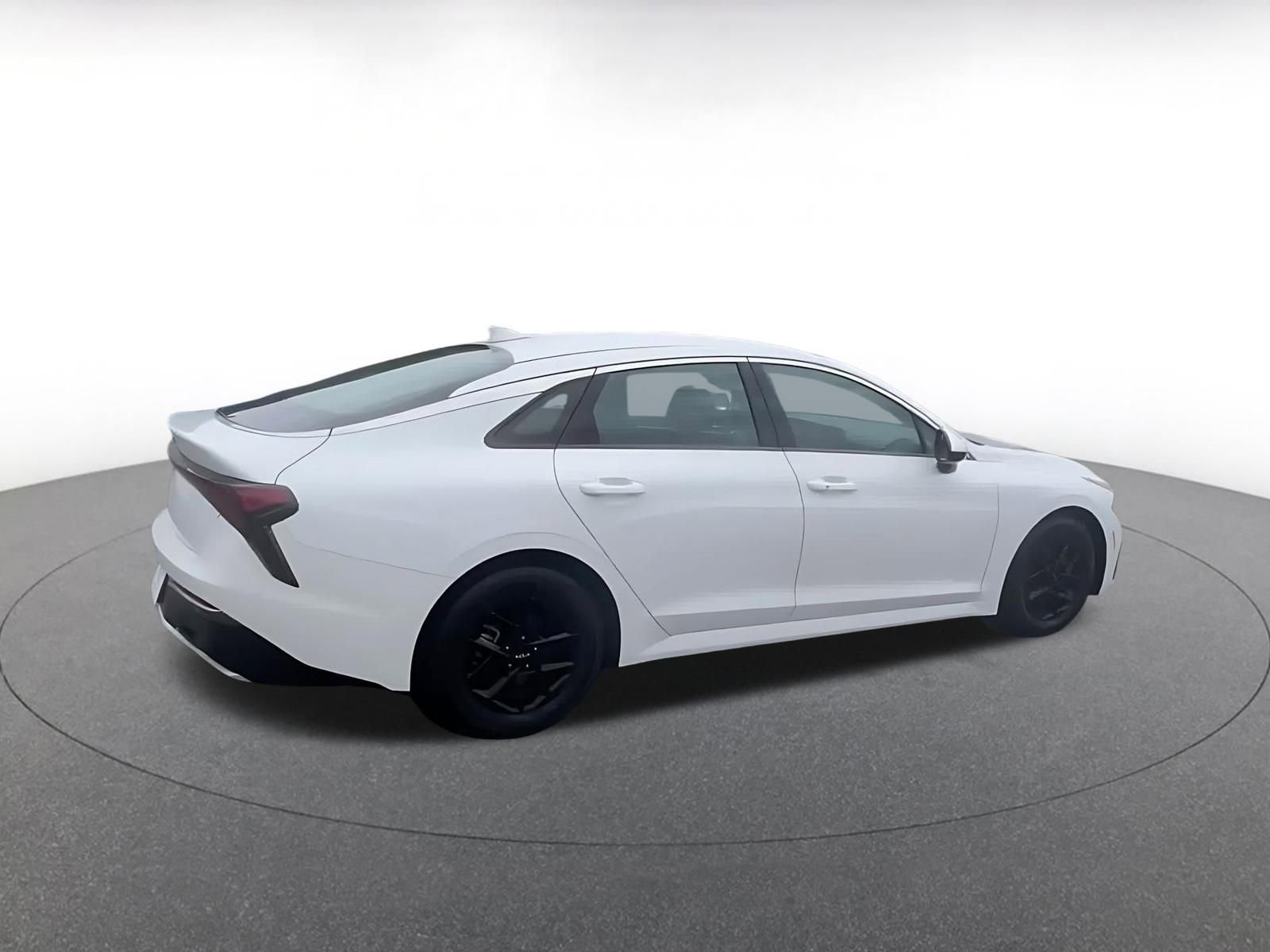 Thumbnail: 2025 Kia K5 - 14