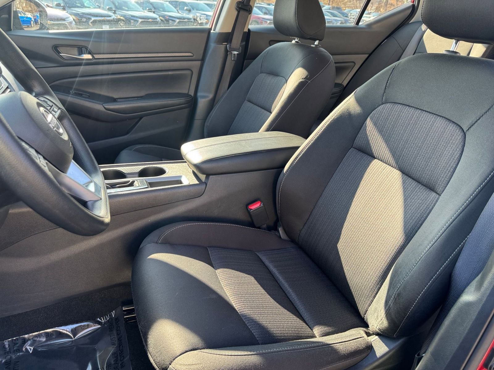 Thumbnail: 2025 Nissan Altima - 31